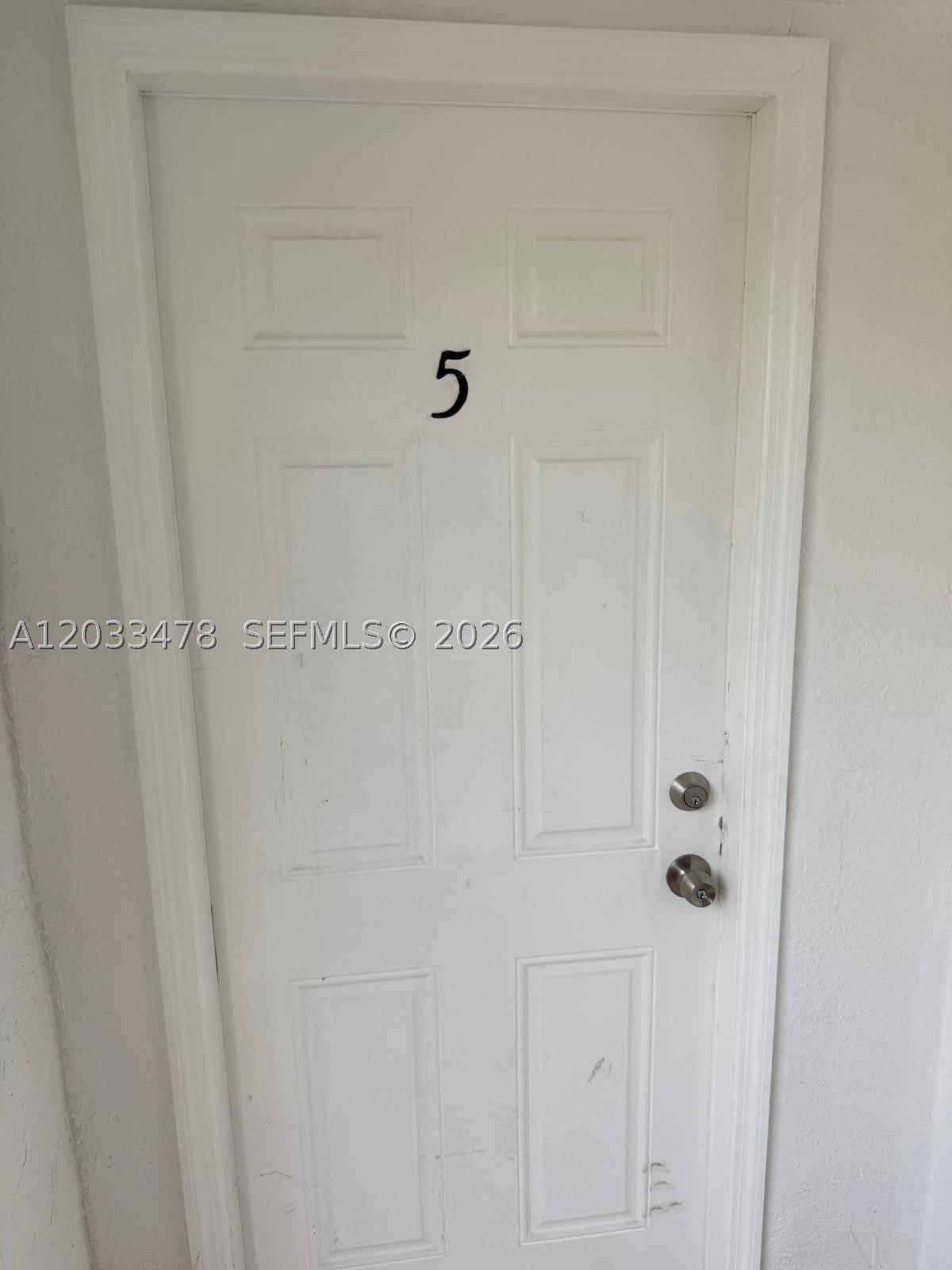 1612 Harrison St – photo 2
