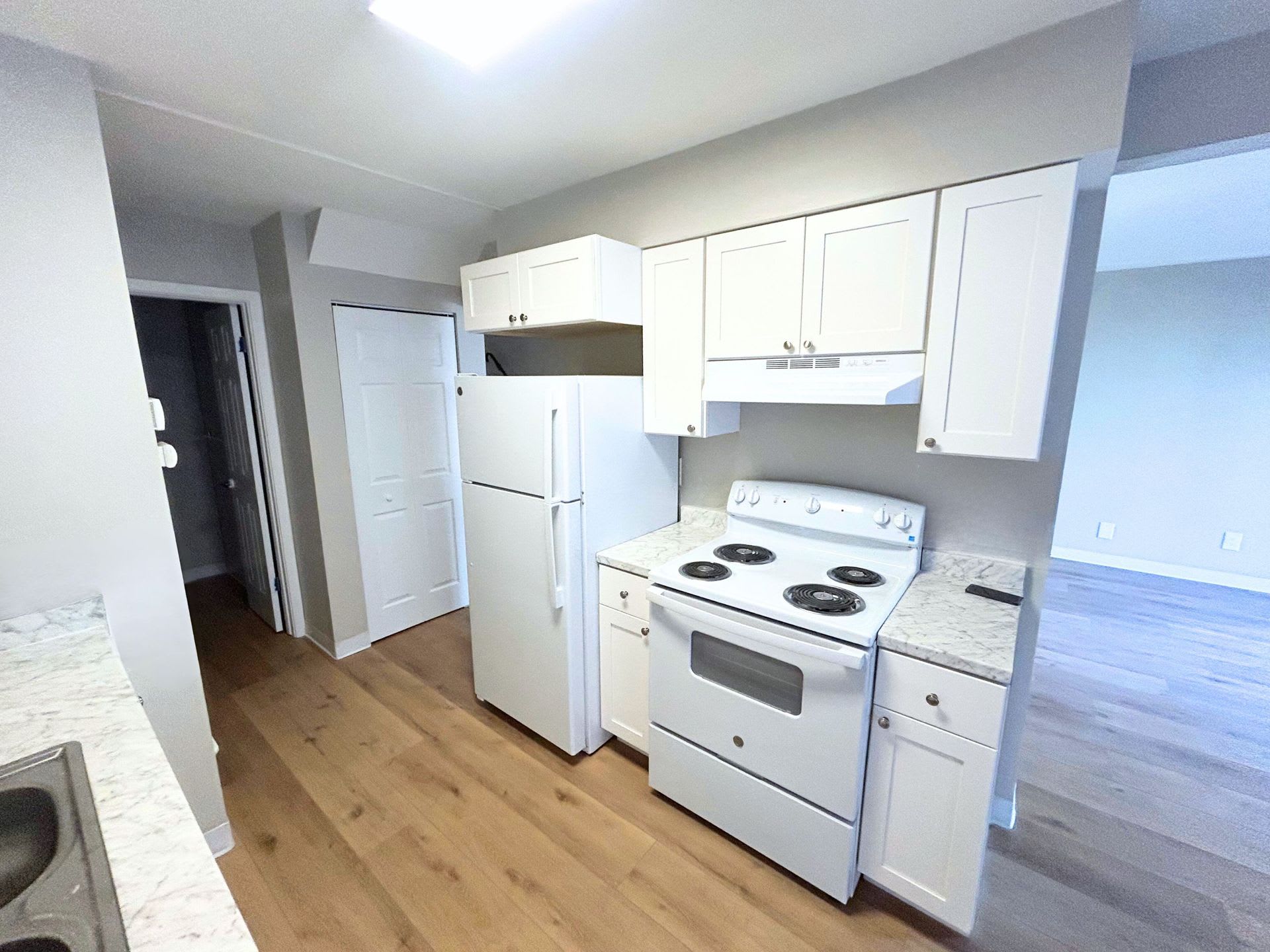 Affordable, Spacious Townhome Living in Middletown – photo 4