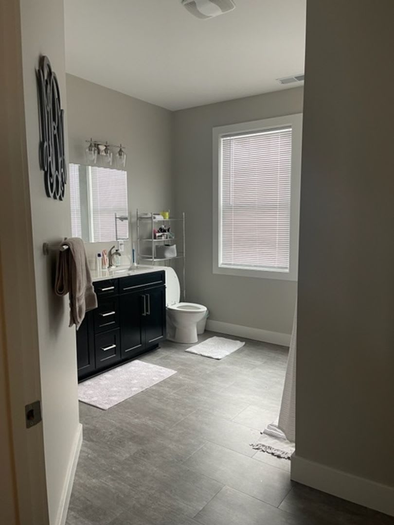 426 E. 10th – photo 5