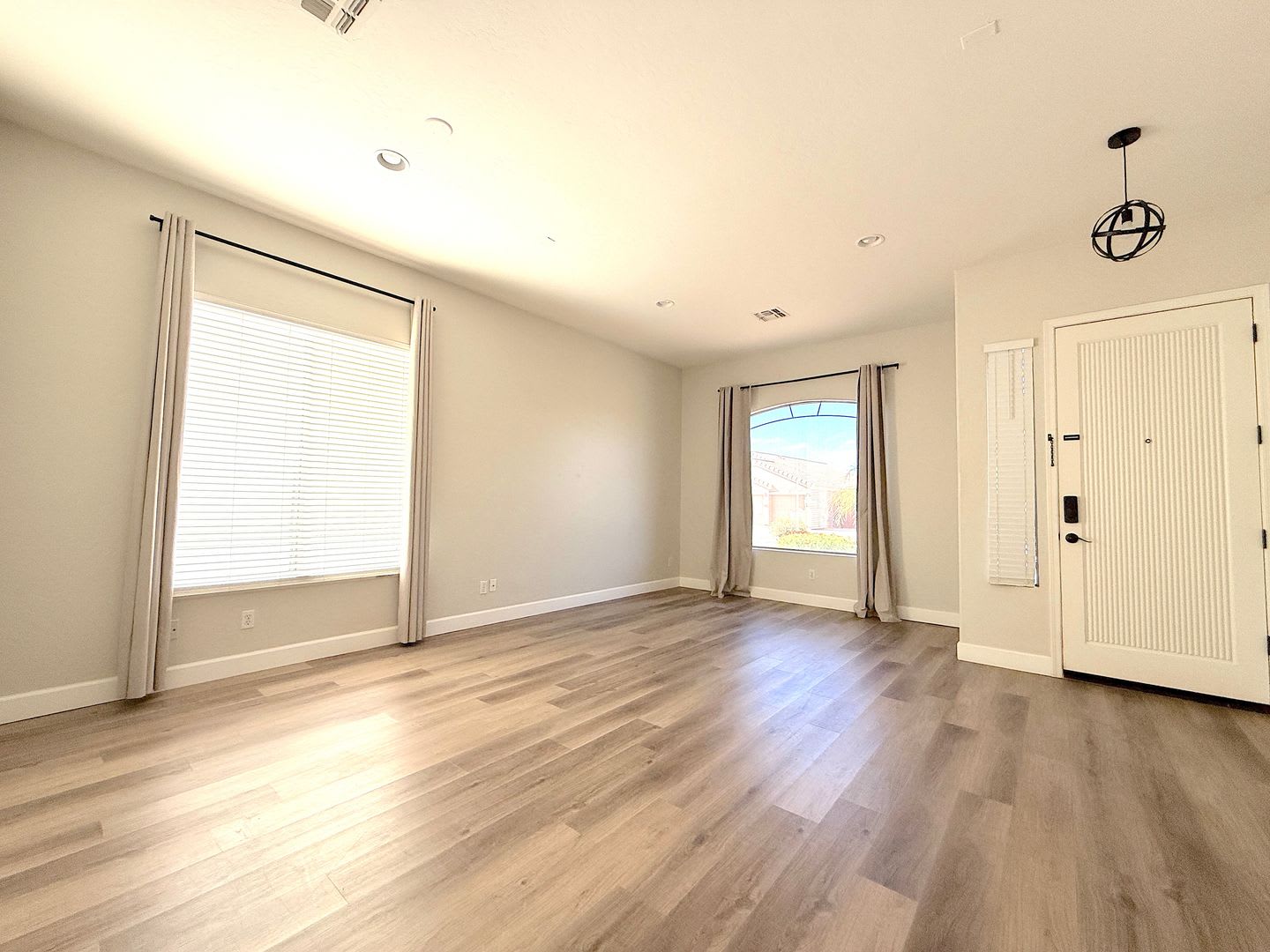 Price Improvement Chandler Home With Private Pool 3 Car Garage – photo 5