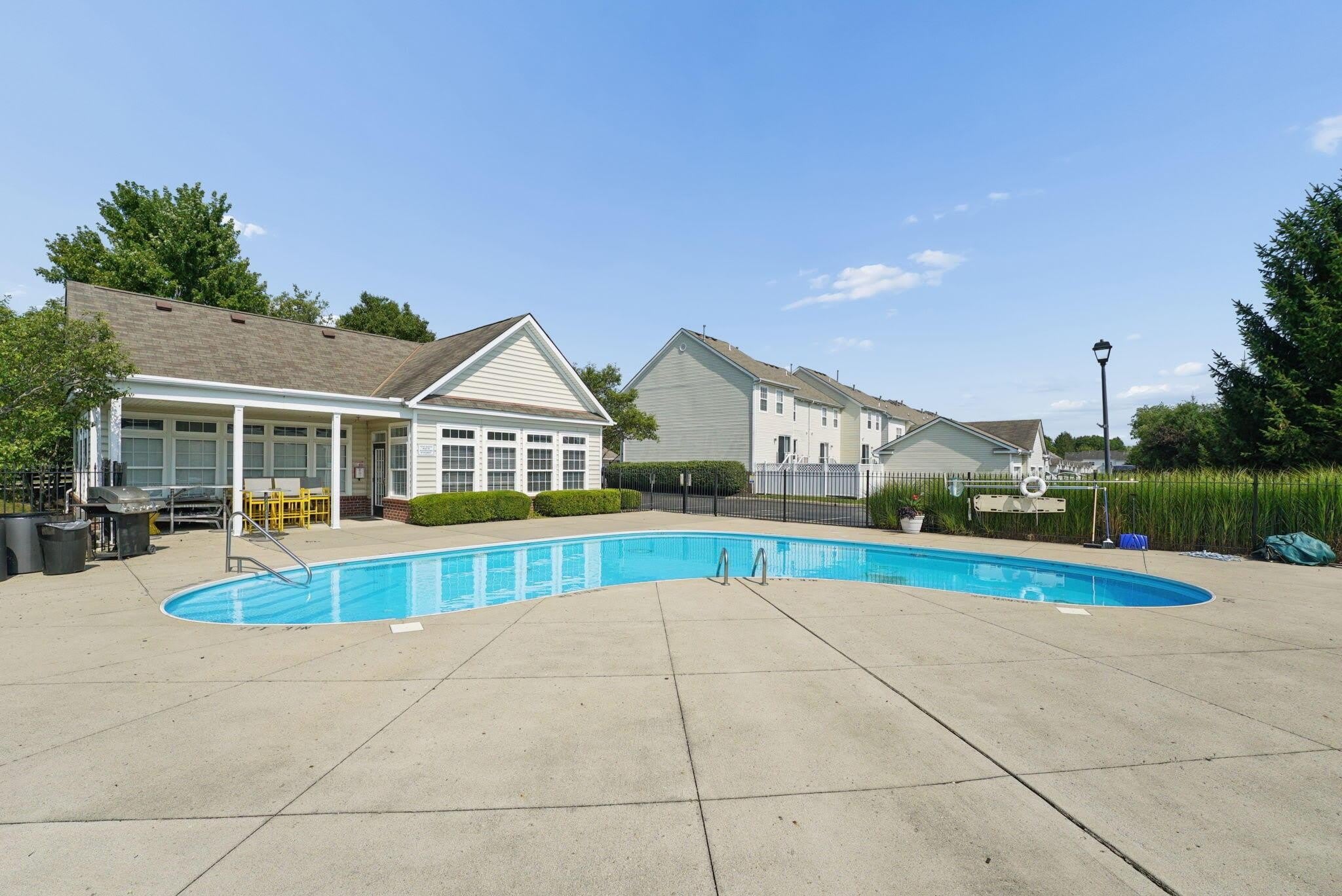 7624 Lorimar Drive – photo 1