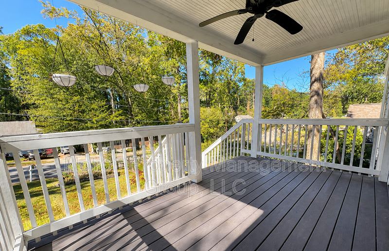 1614 Terry Mill Road Southeast – photo 3