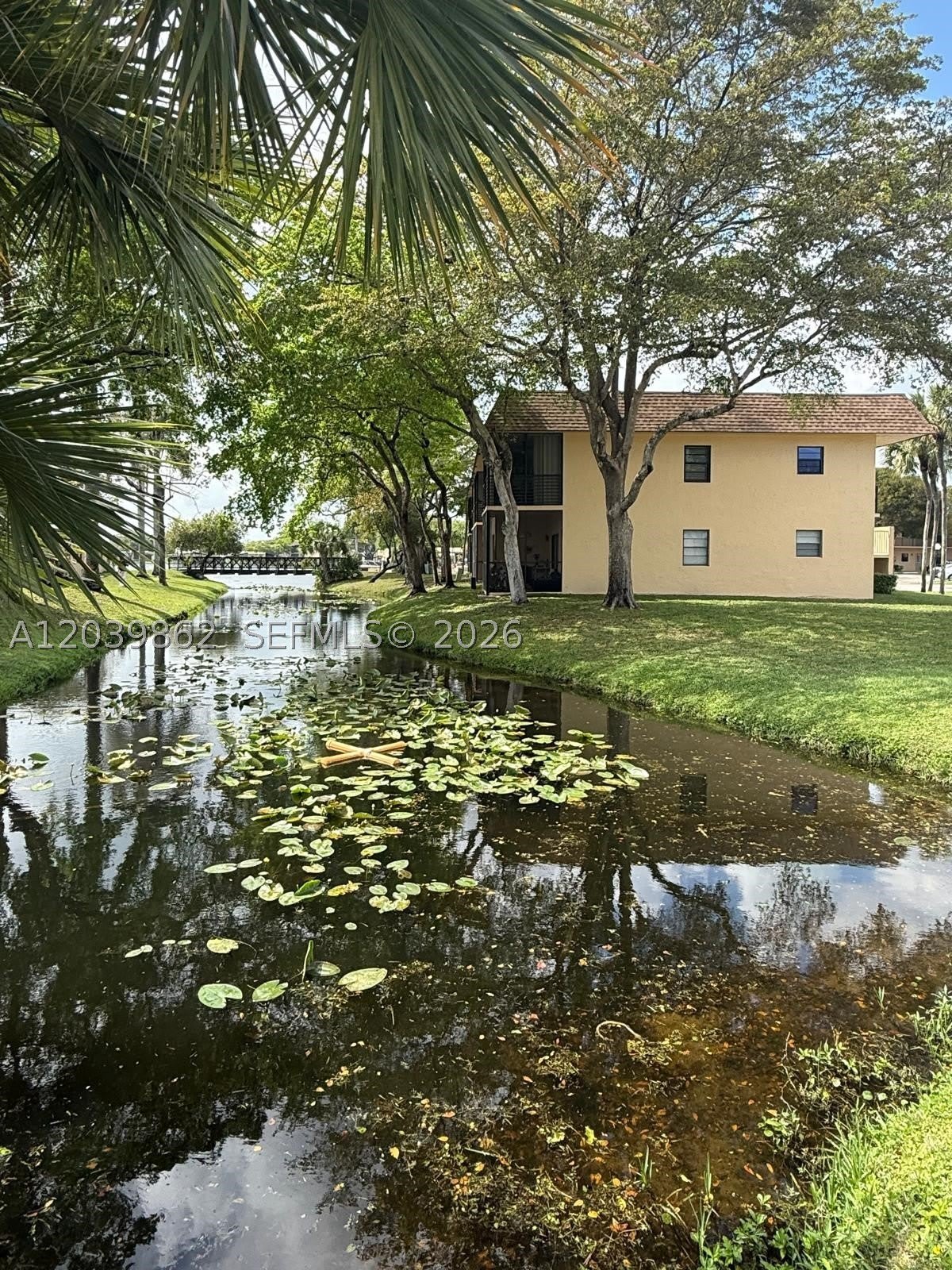 2 Briarwood Cir – photo 2