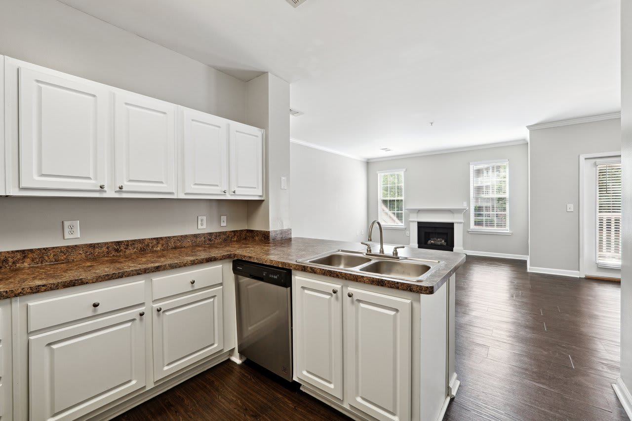 Tree Park Apartments – photo 2