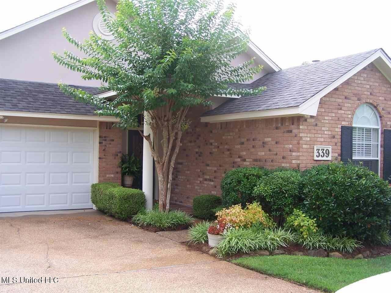 339 E Cascades Circle – photo 1