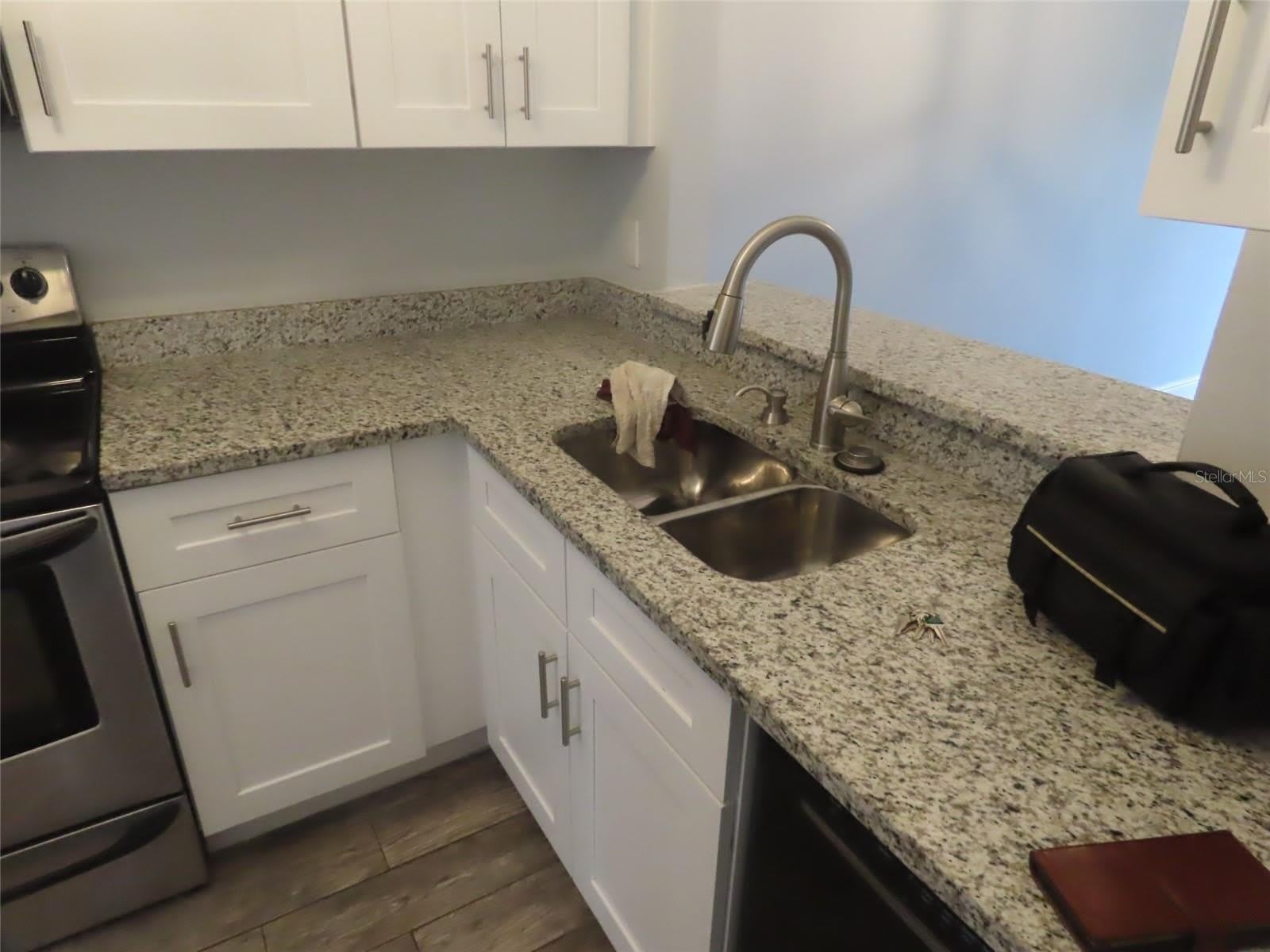 104 CREEKSIDE Way – photo 5