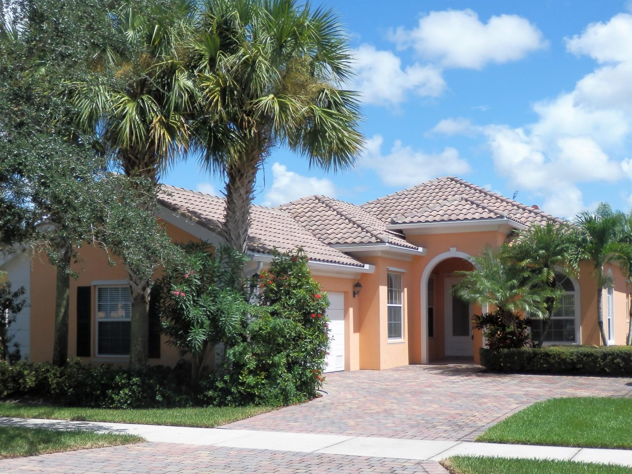 11547 SW Rockingham Drive – photo 2