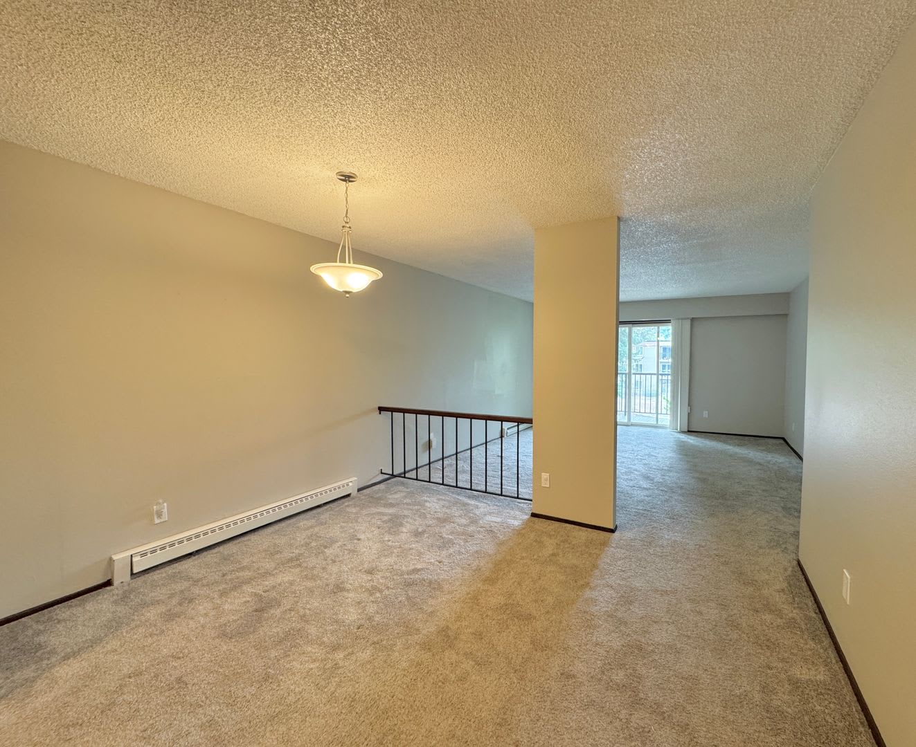 3bd/2ba Bellevue Condo – photo 5