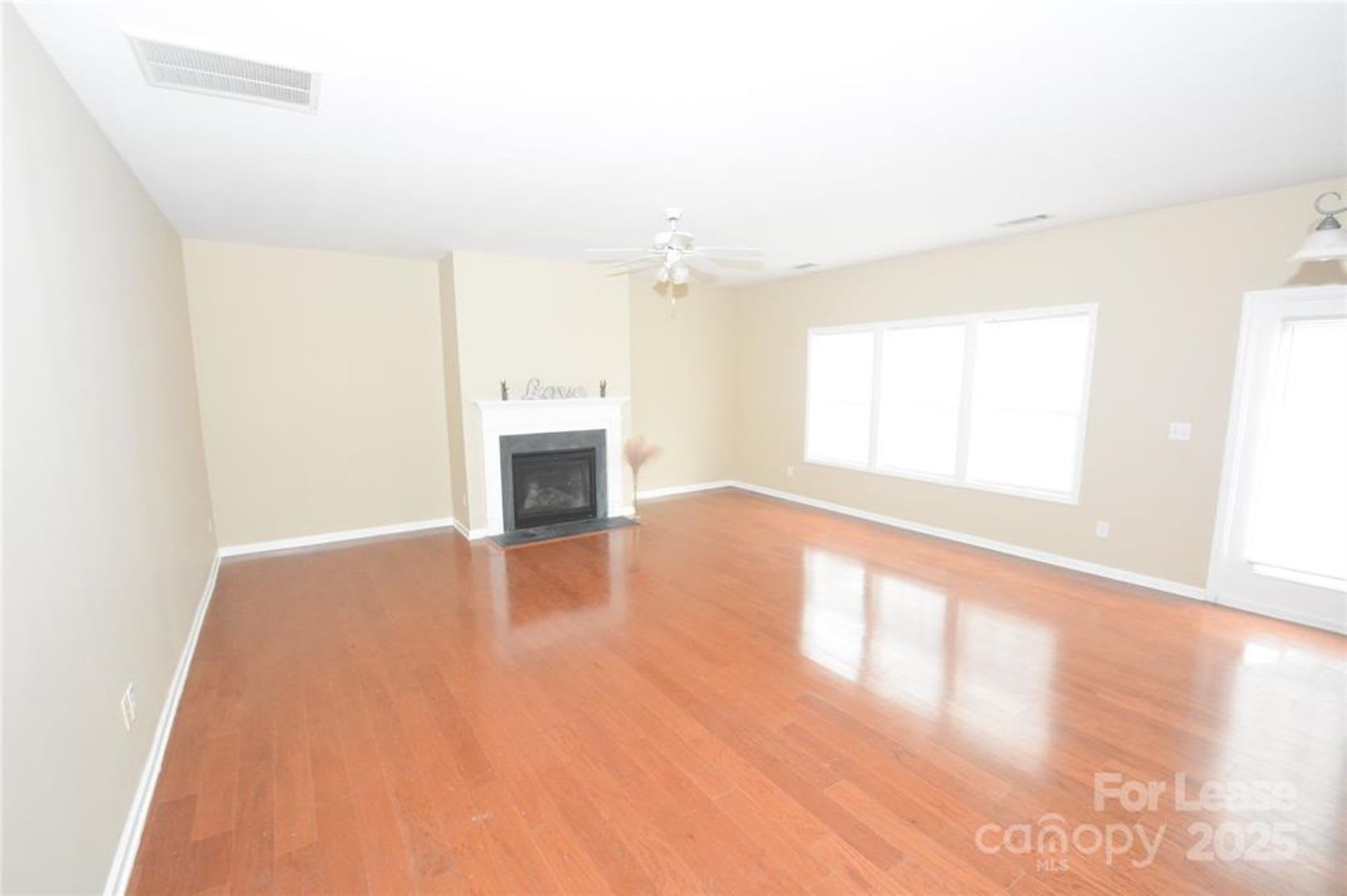 10605 Greenhead View Rd – photo 4