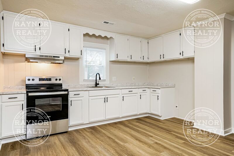 515 Dale St Sw – photo 2