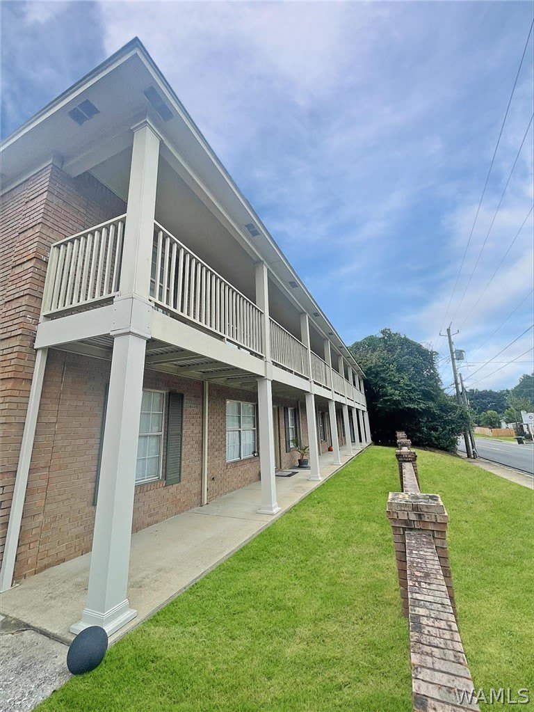 1813 Hackberry Lane – photo 1