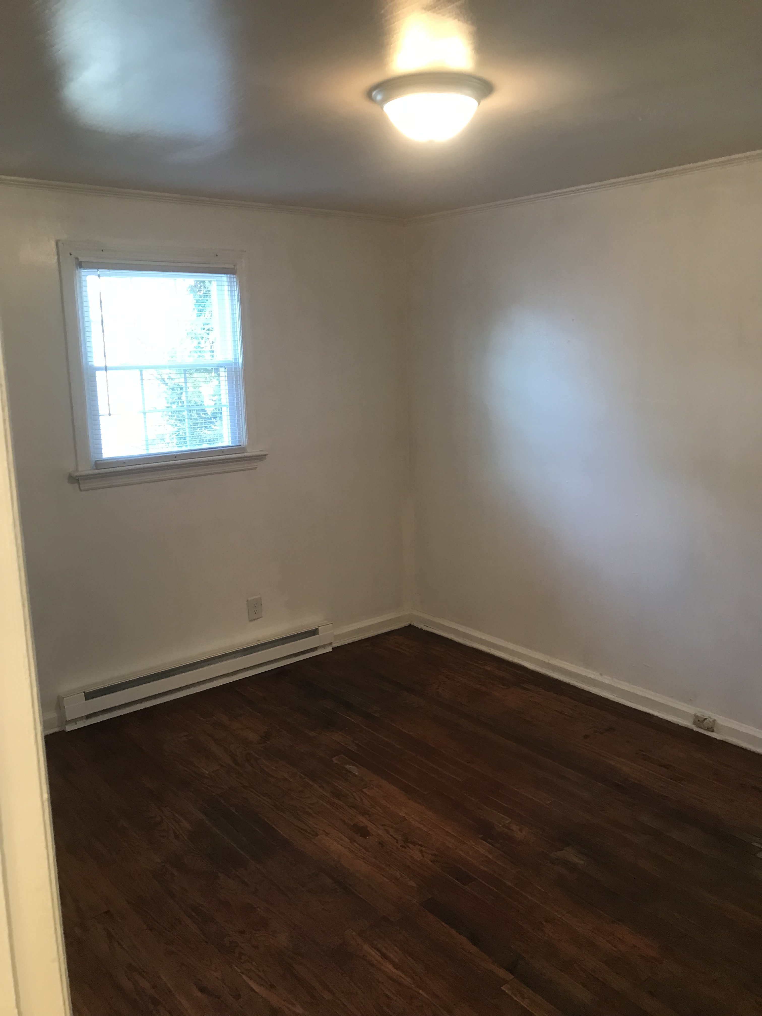 1403 Hyman Ave – photo 3