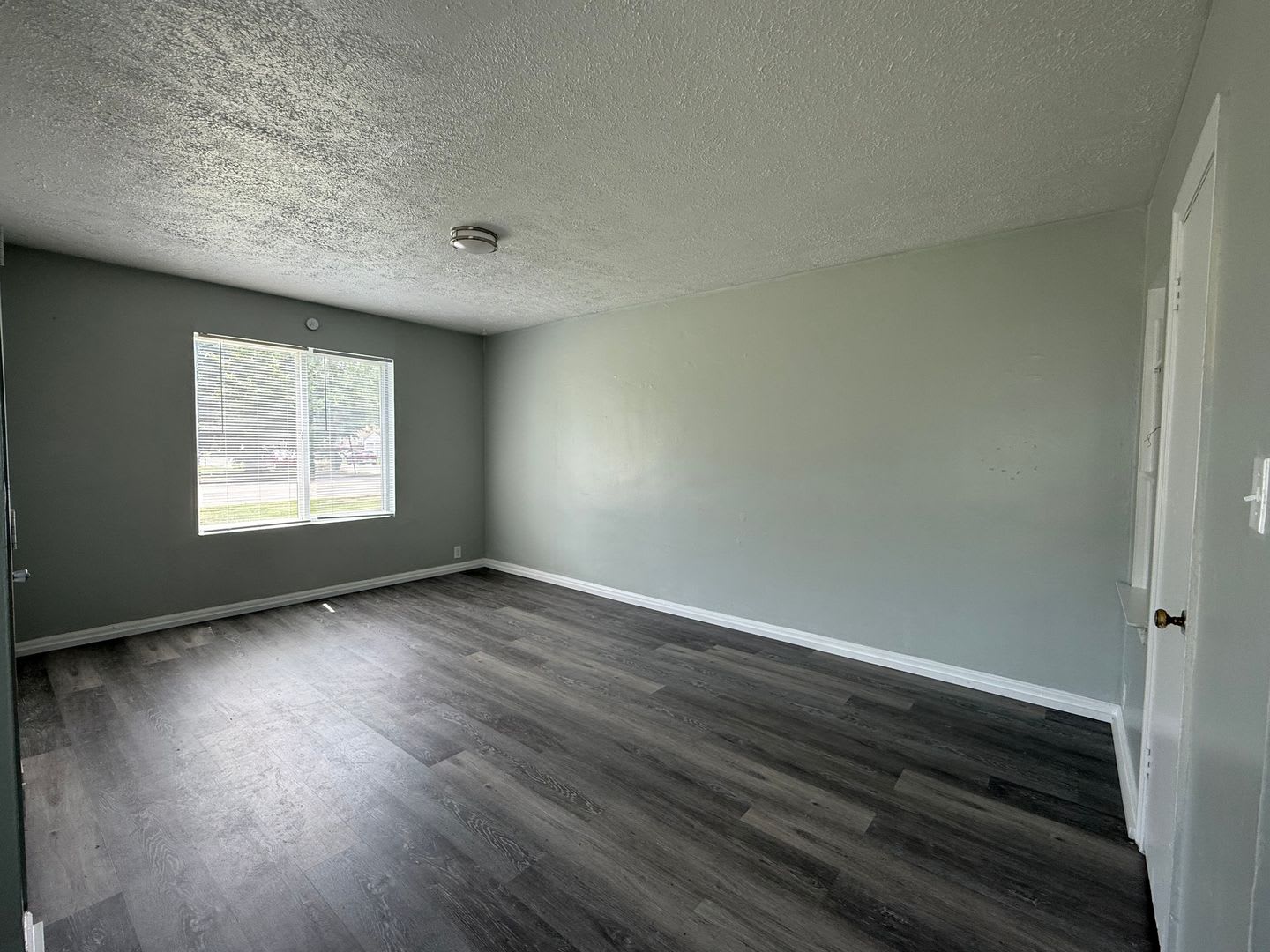 1 Bedroom 1 Bathroom Duplex Apartment – photo 2