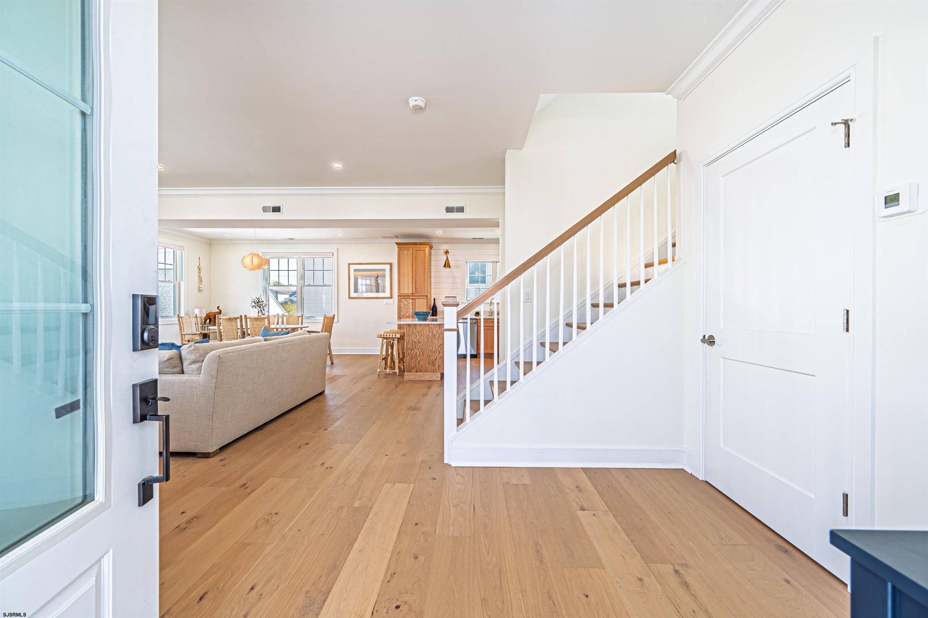 111 N Belmont – photo 2