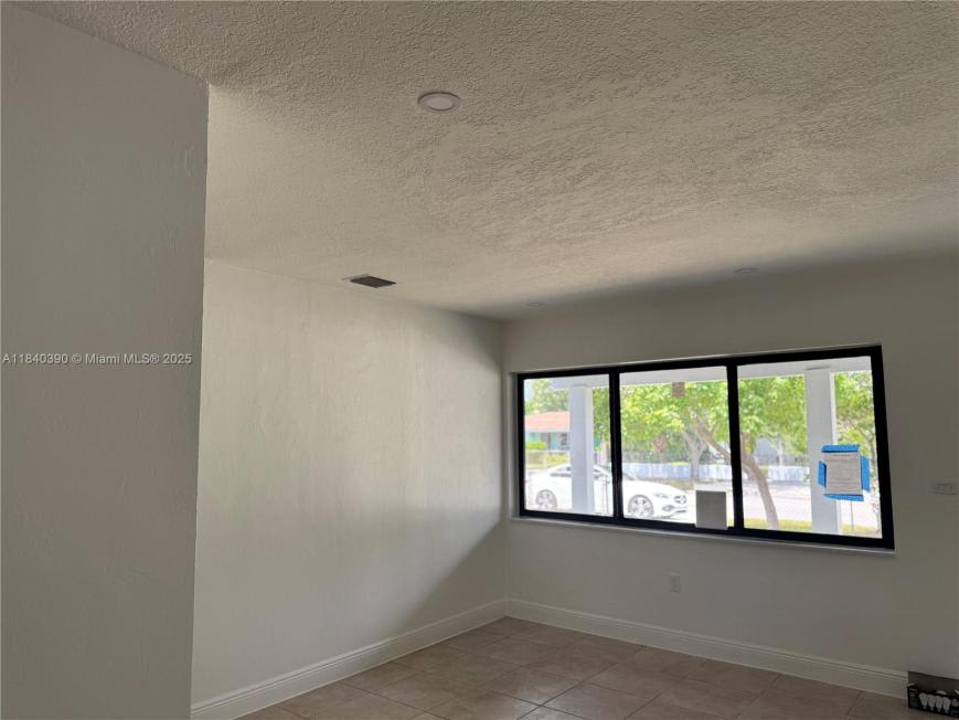 950 E 2nd St – photo 5