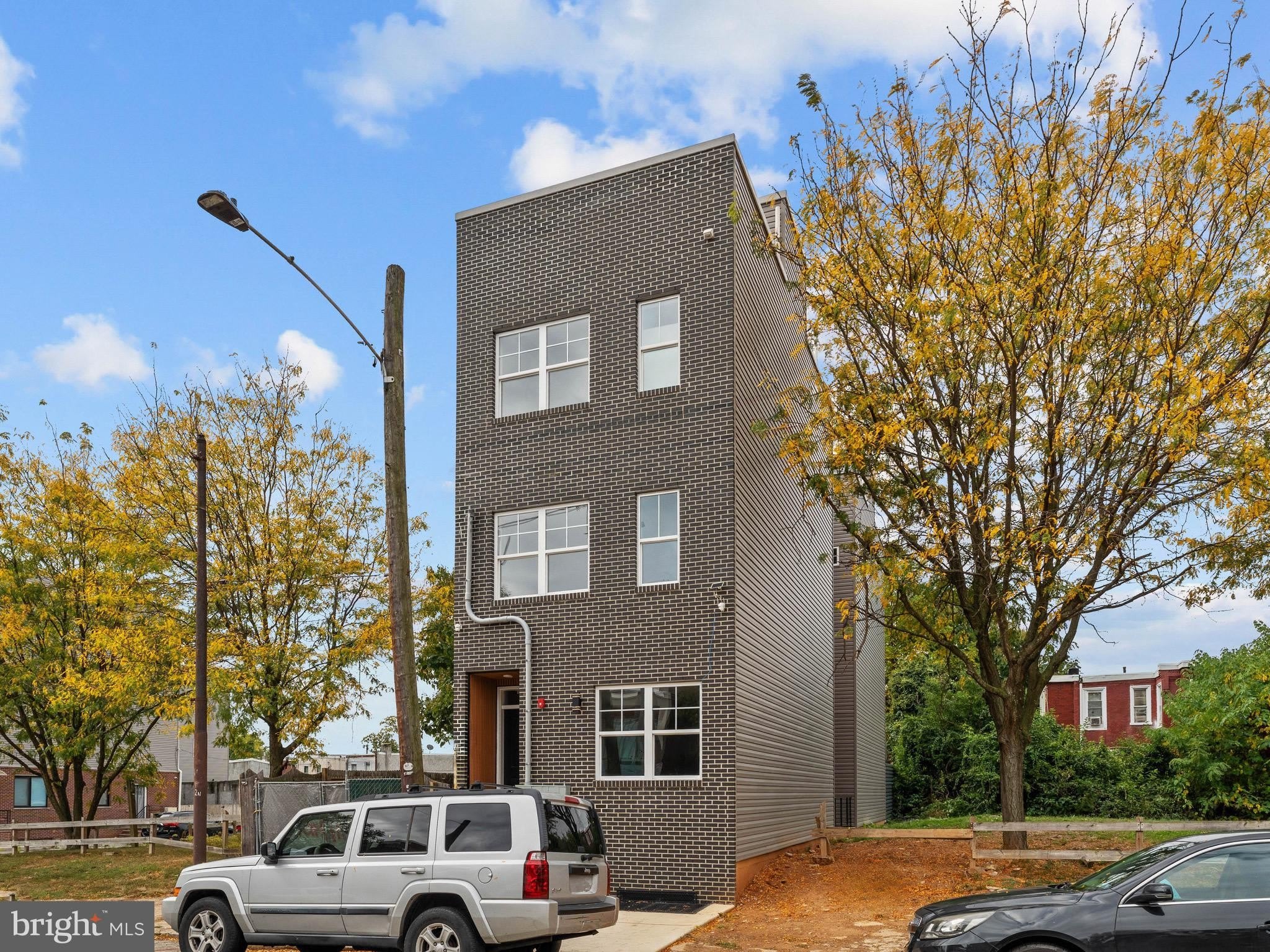 1682 N 54TH Street – photo 2