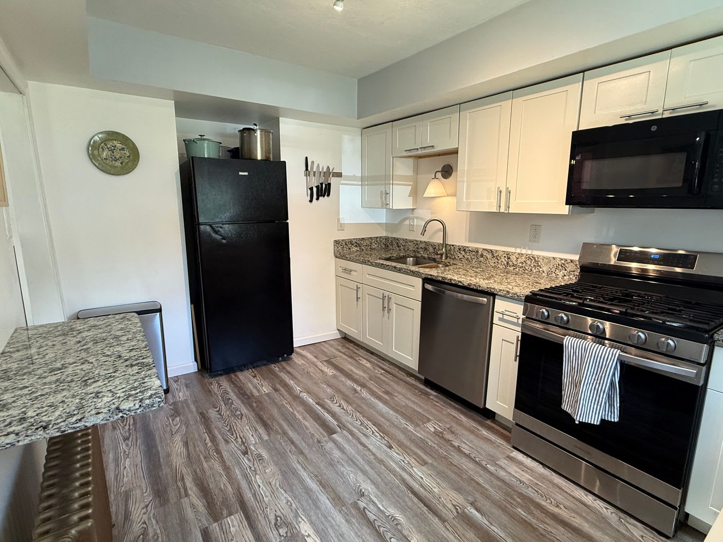 West View Just Reduced – photo 5