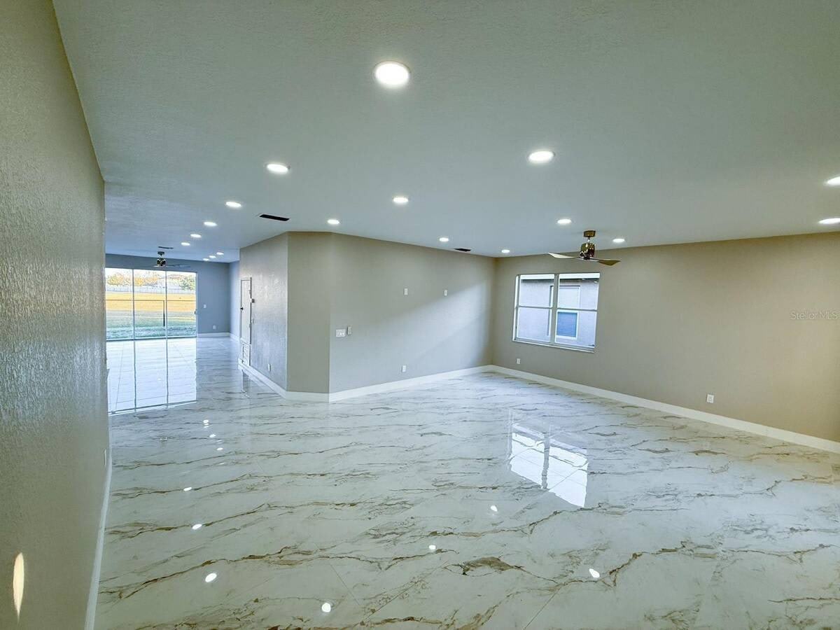 2958 White Cedar Cir – photo 3