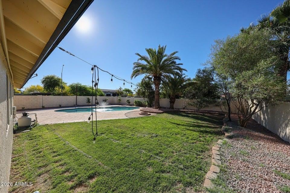 3951 E Waltann Lane – photo 4