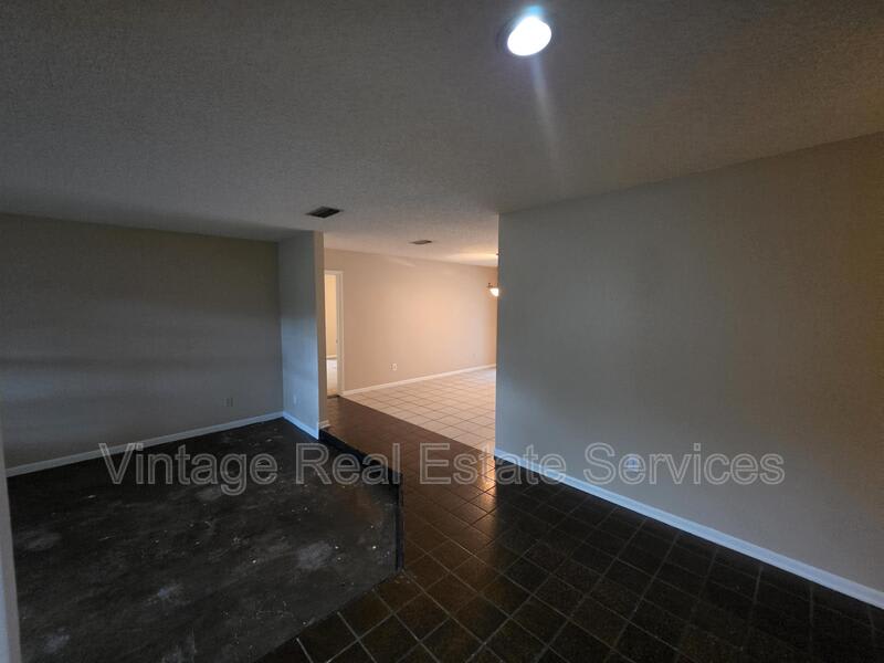 4604 Landscape Dr. – photo 4