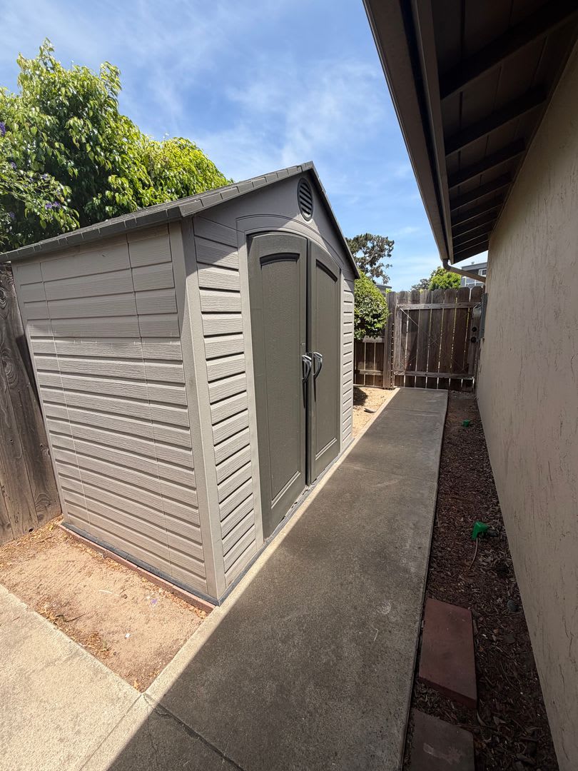 Del Mar Heights Home West of 5 – photo 2