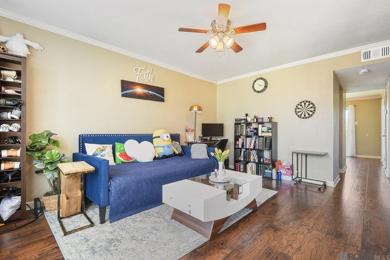 10300 W Winston Ave – photo 2
