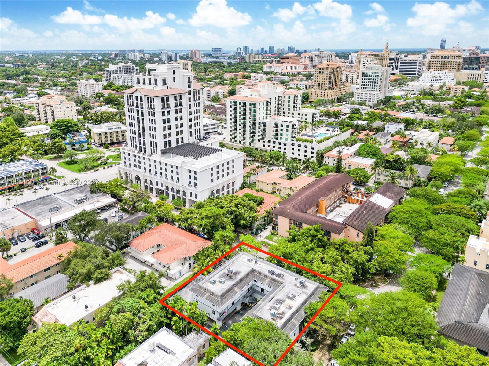 235 Antilla Avenue – photo 1