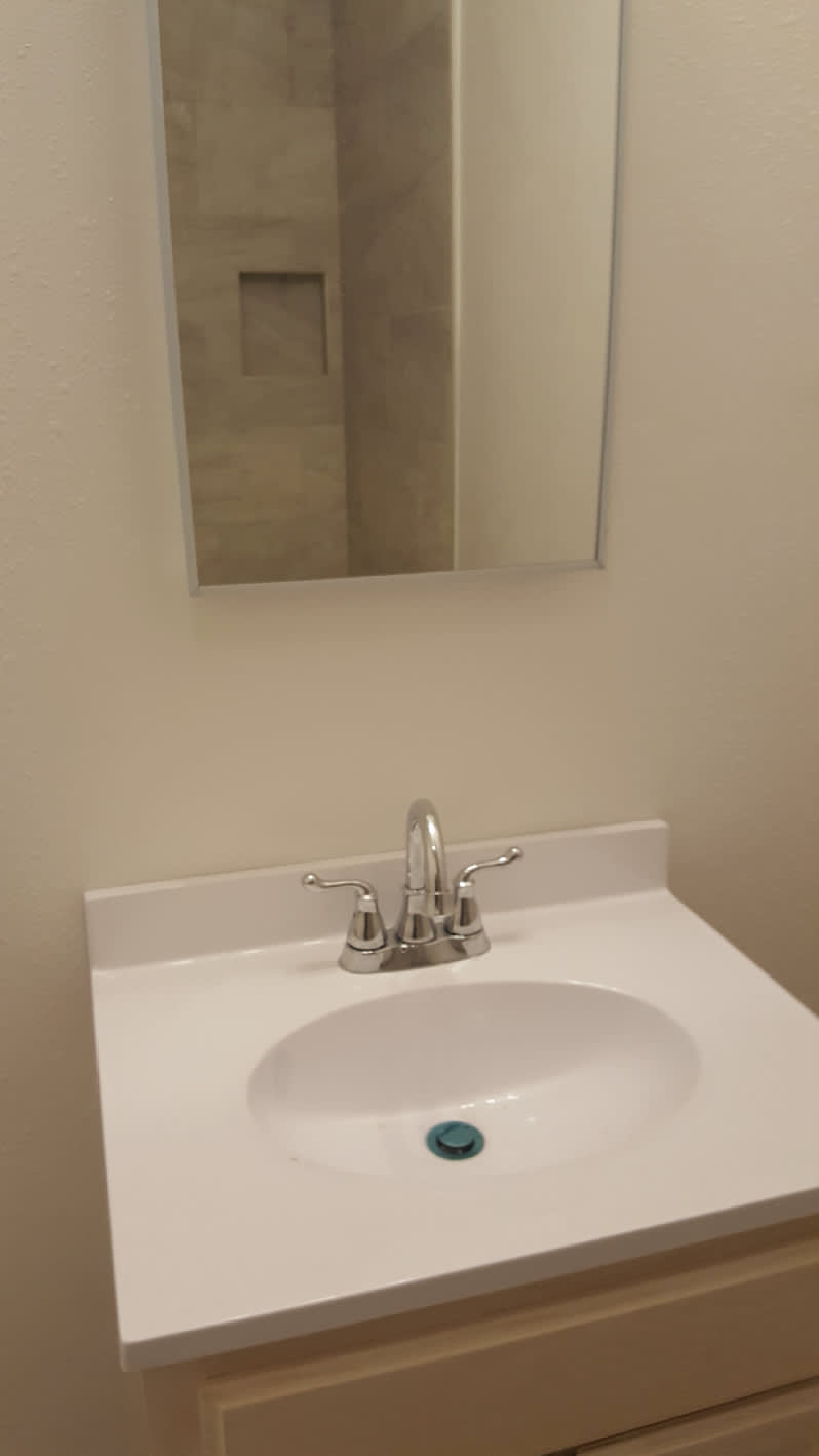 11600 Atlantic Avenue – photo 3