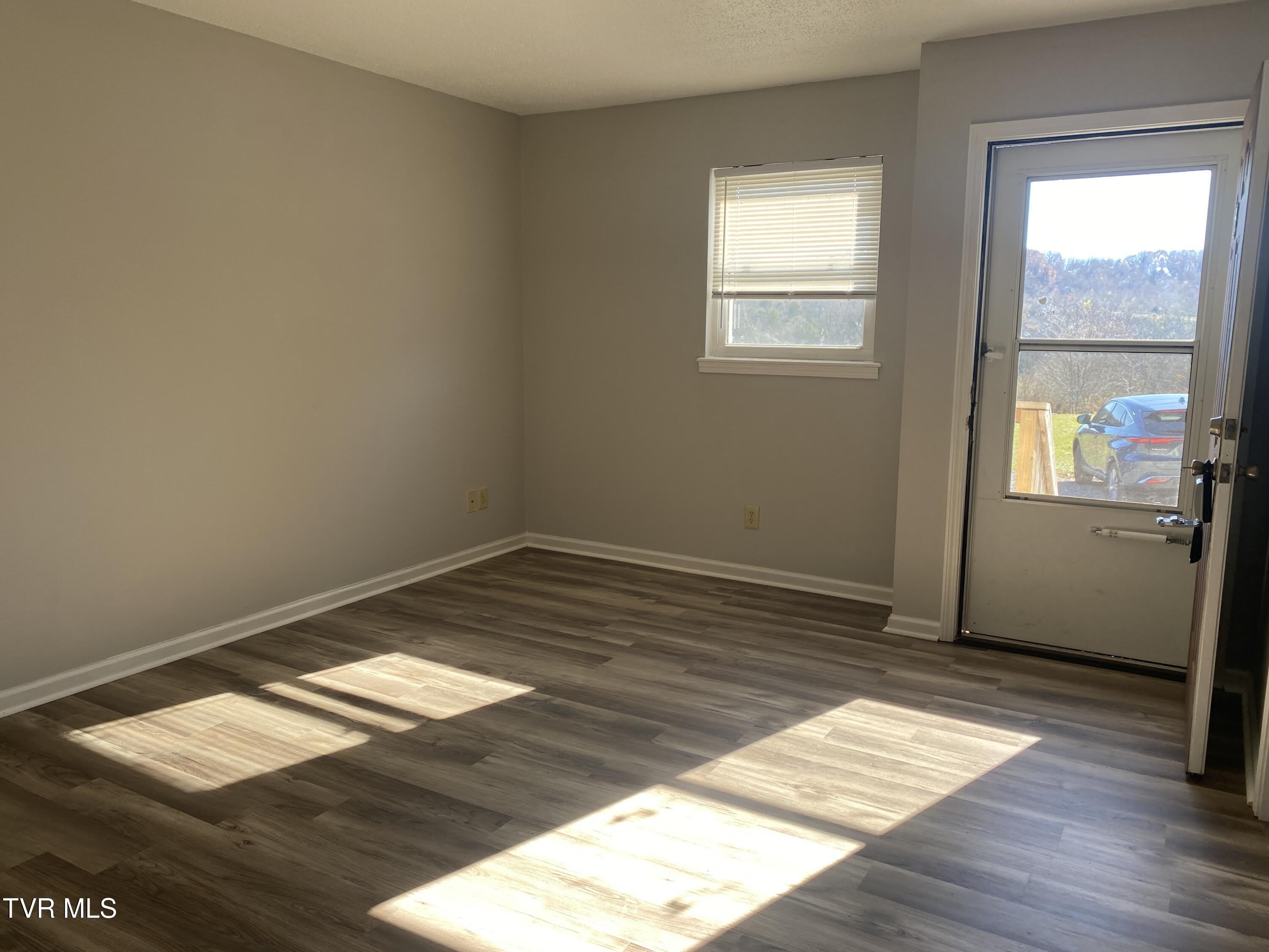 155 Mays Street – photo 4