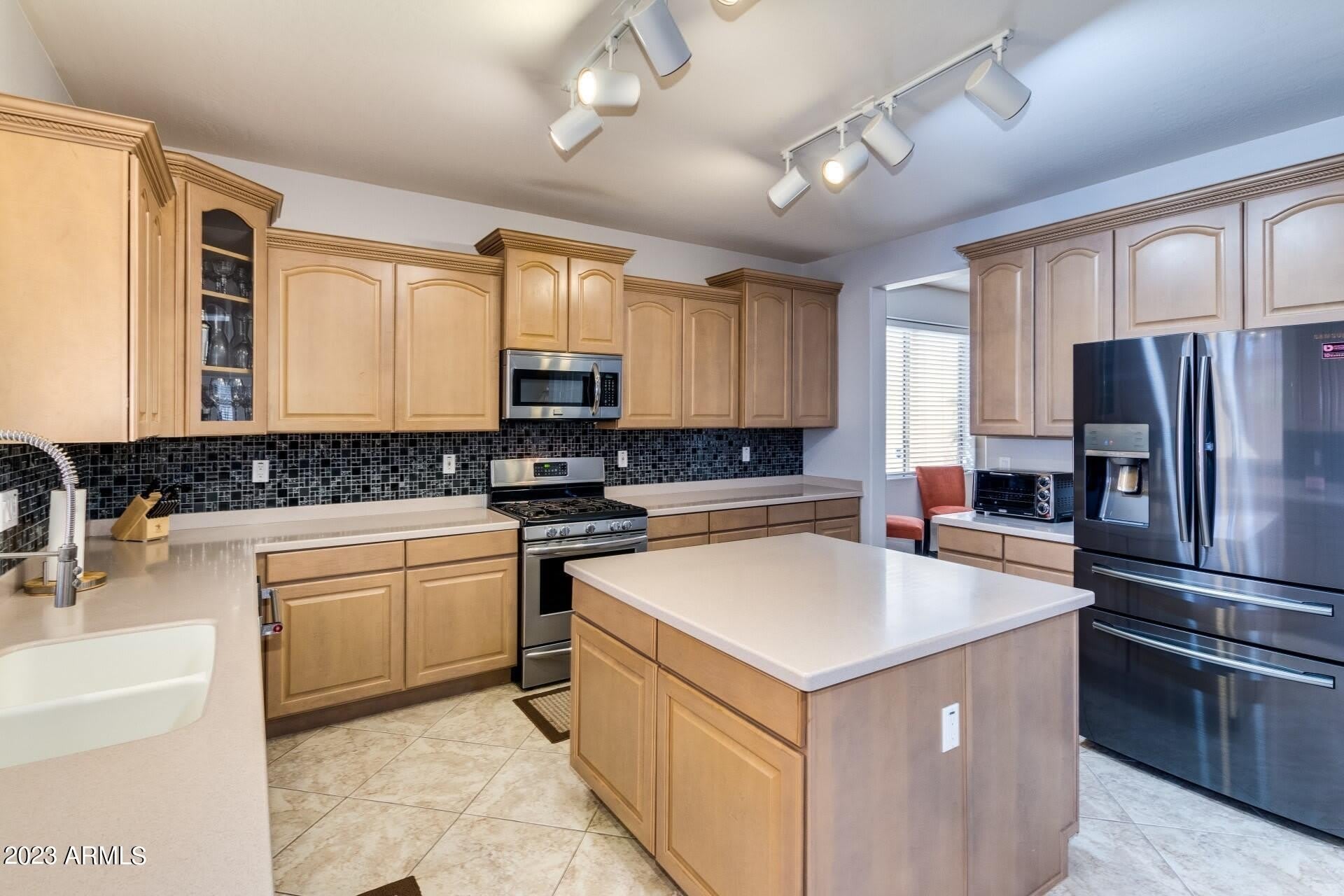 4815 N 96TH Lane – photo 3