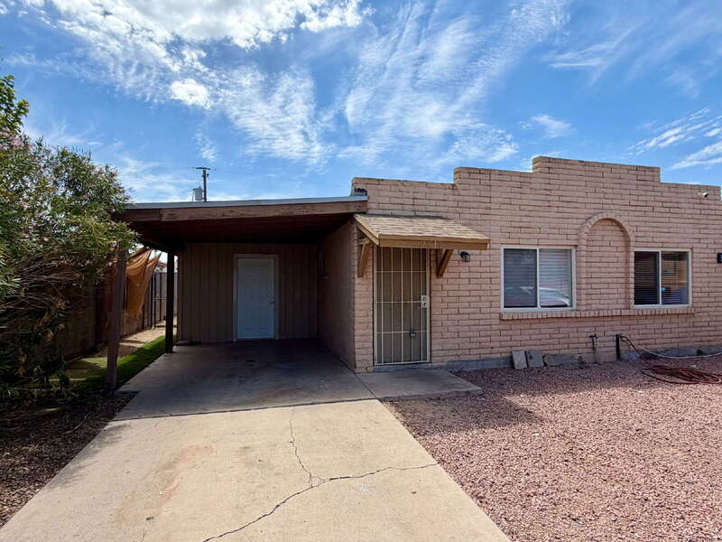 2513 East Kings Avenue – photo 1