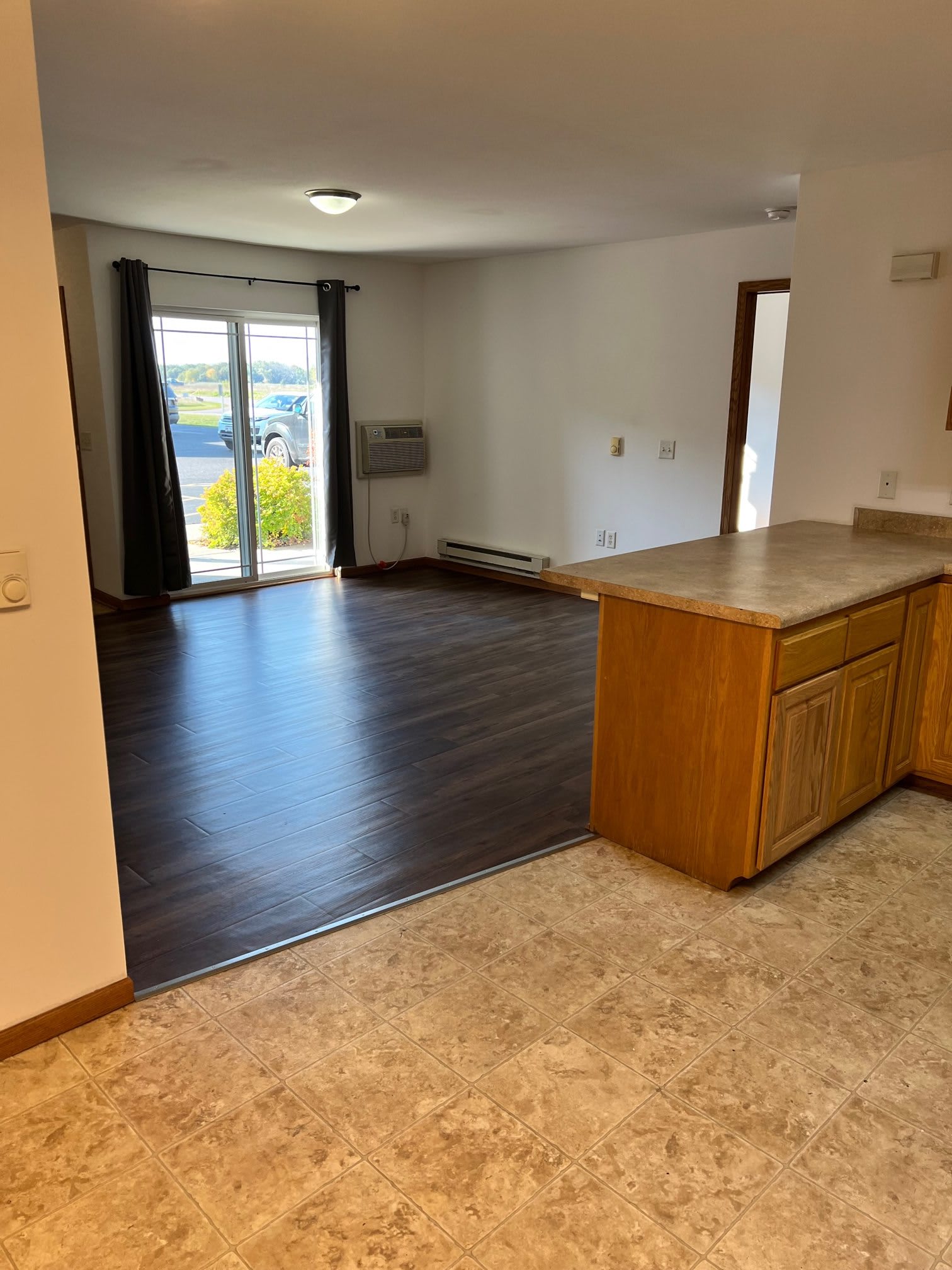 1550 W Pine St, #505 – photo 3
