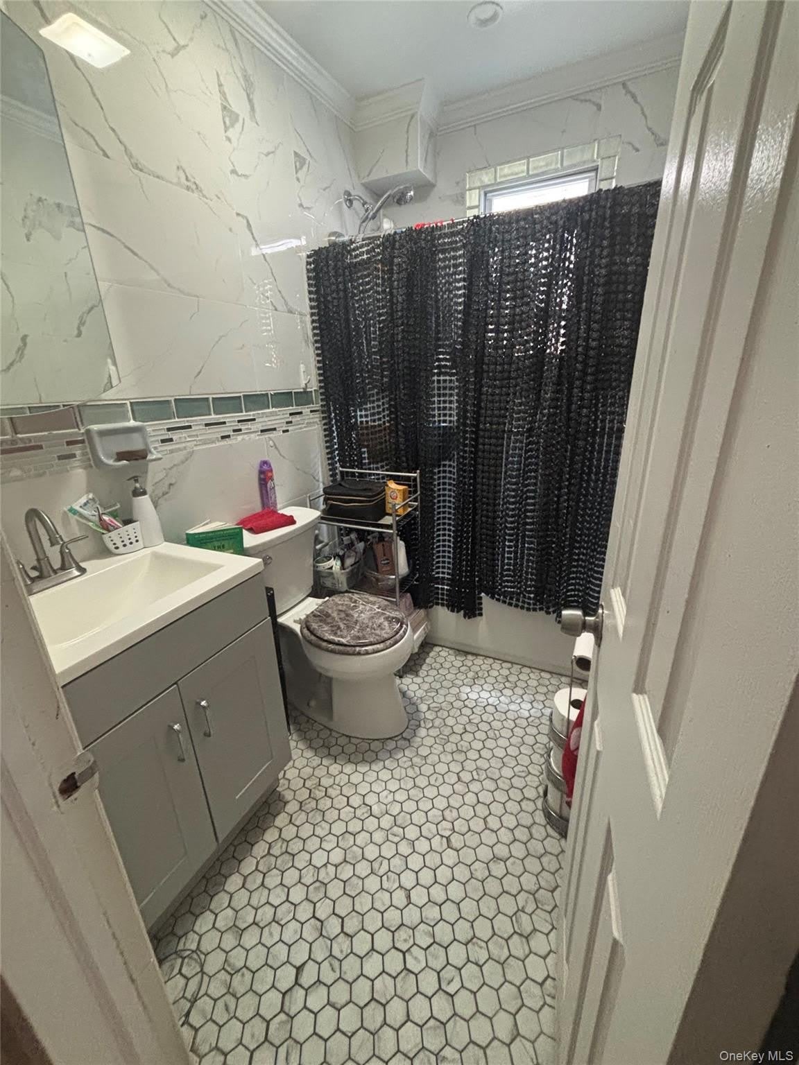 128-11 174th Place – photo 5
