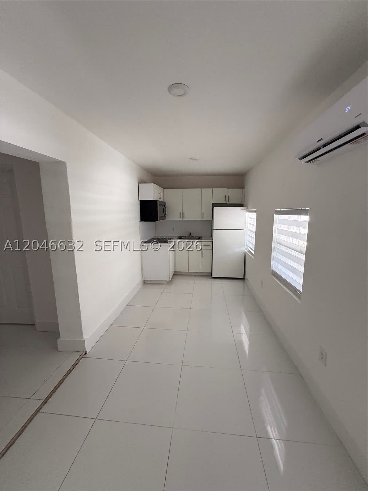 6716 NW 6th Ave – photo 2