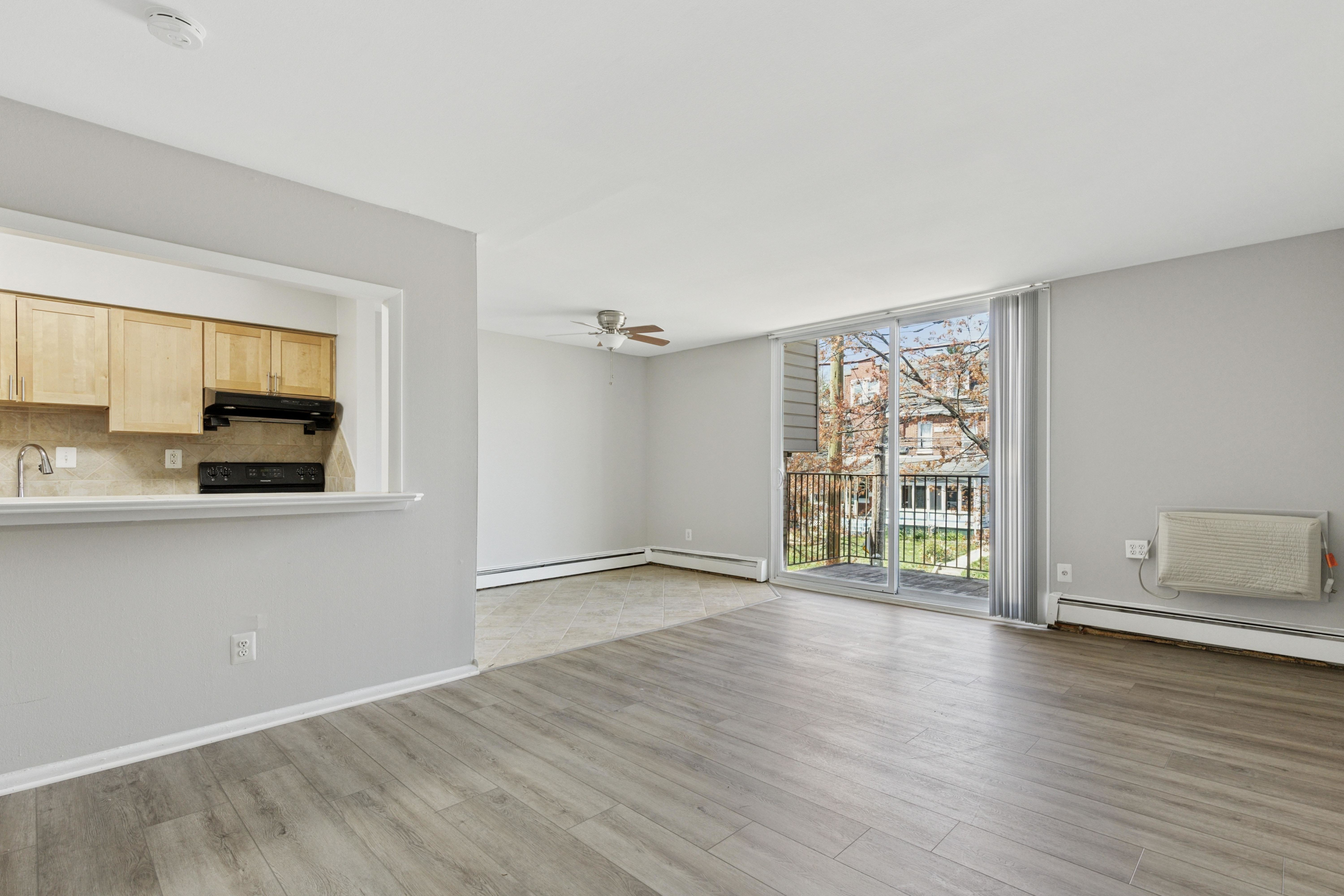 450 Green Apartments – photo 4
