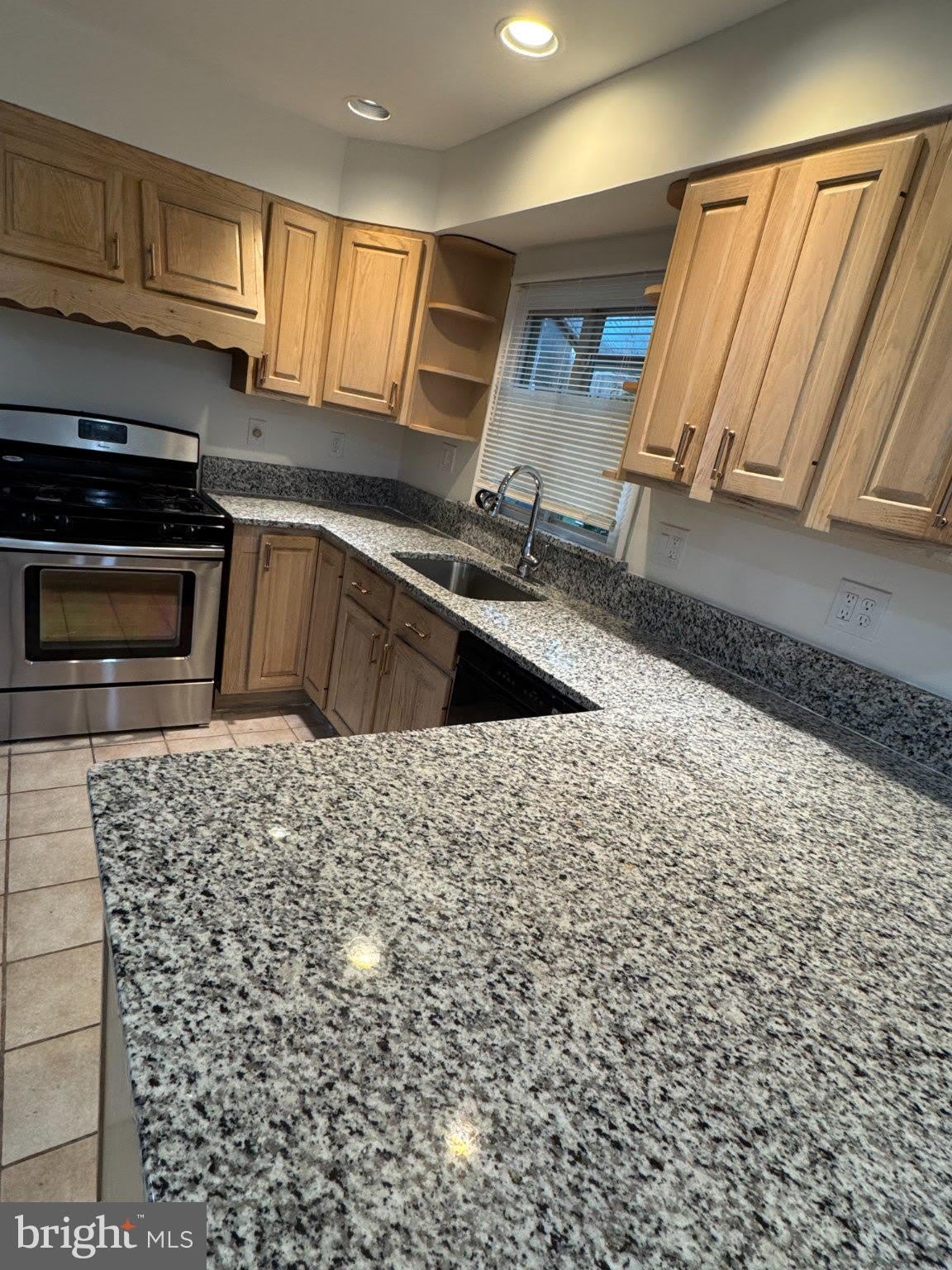 2410 KEGWOOD Lane – photo 2