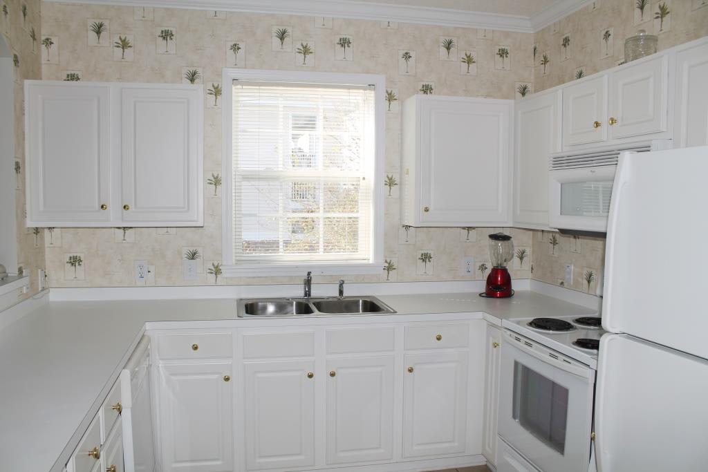 6015 Catalina Dr – photo 2