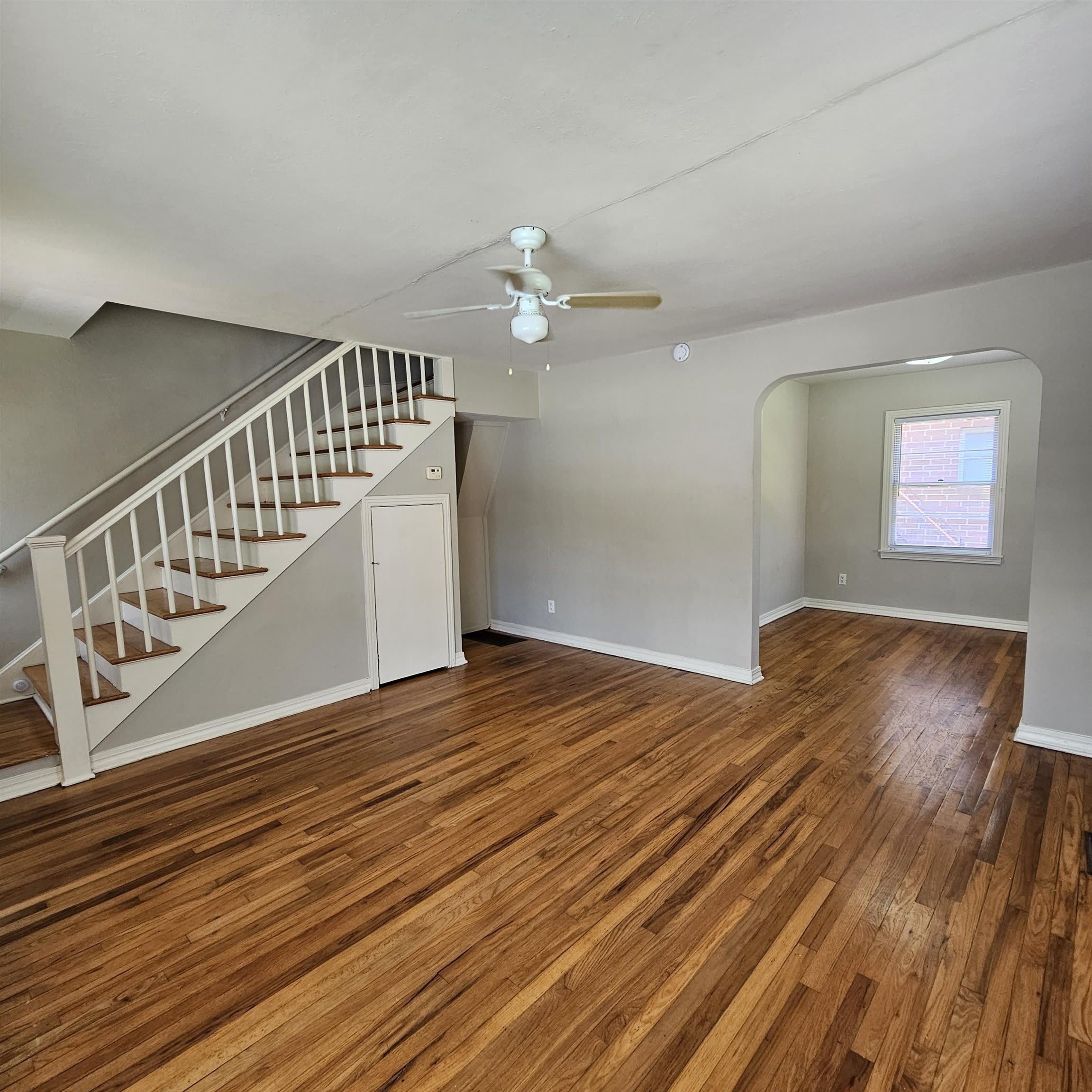124 S Franklin Boulevard – photo 5