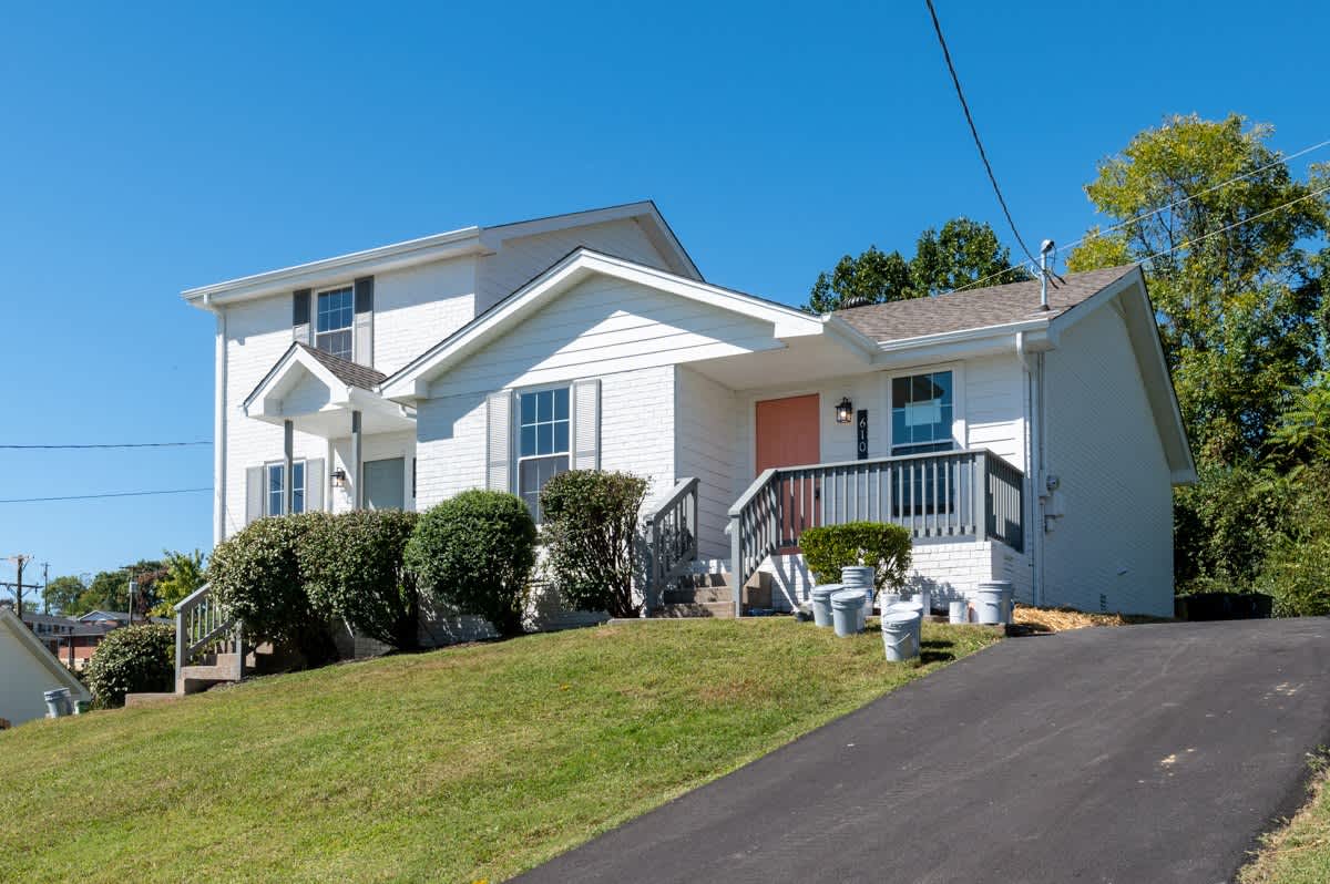 2326 Brittany Drive – photo 1