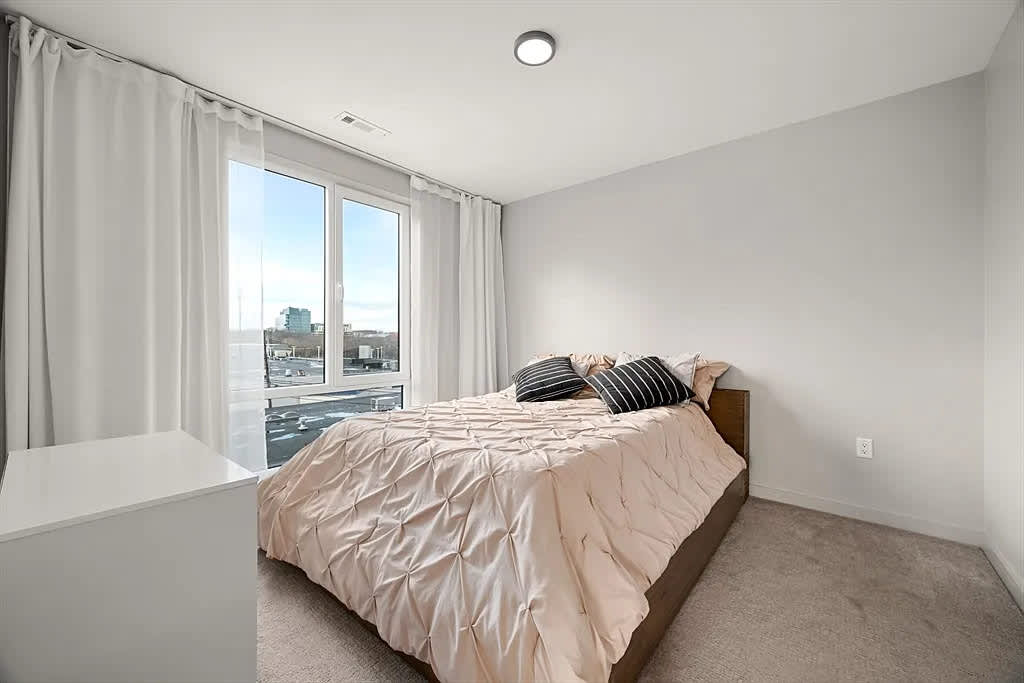 21 Soldiers Field Pl Apt 408 – photo 5