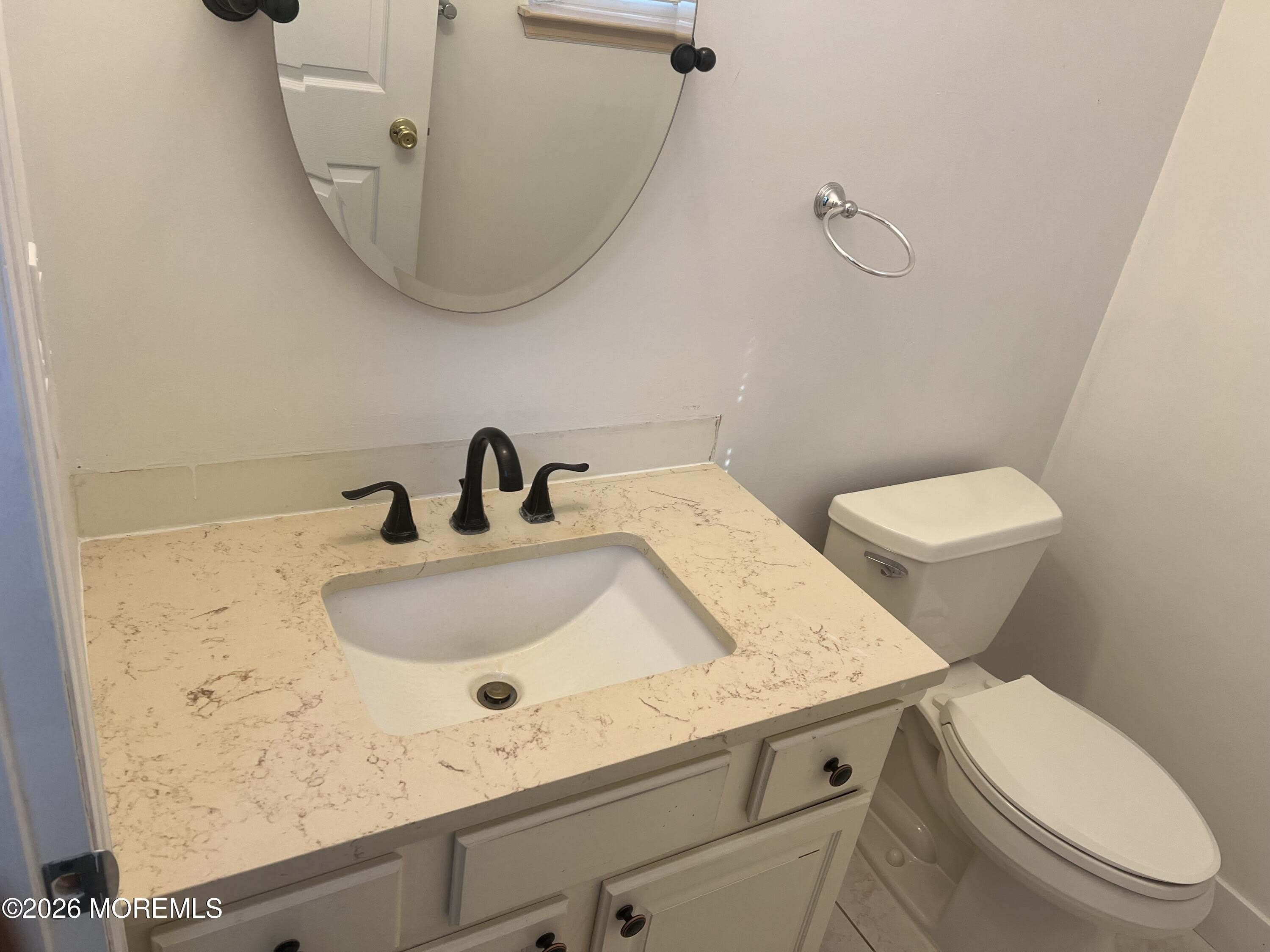 6 Nancy Court – photo 3