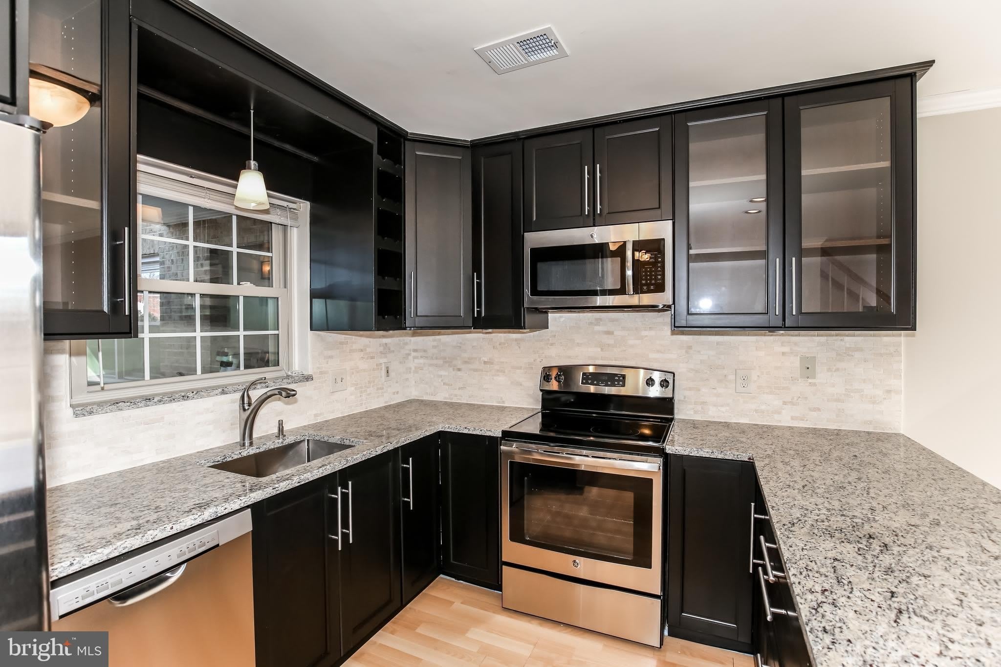 947 S SCOTT Street – photo 3