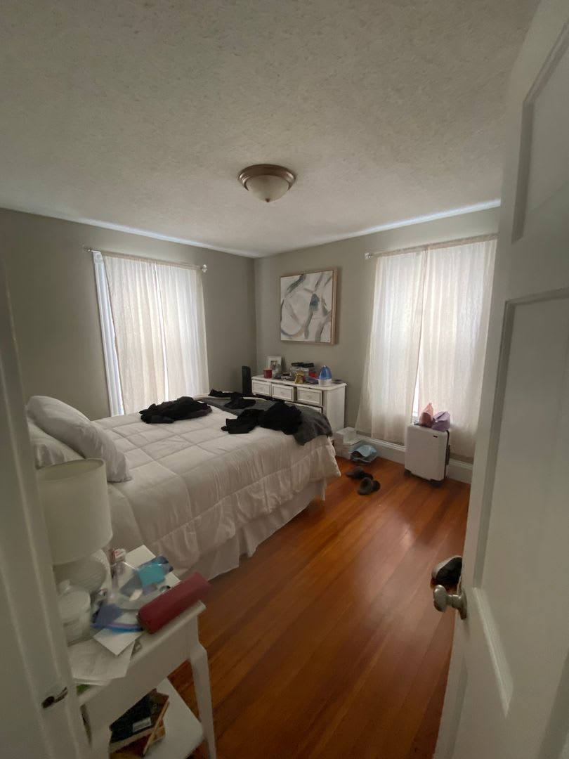 Huge 4 bed unit in Quincy – photo 5