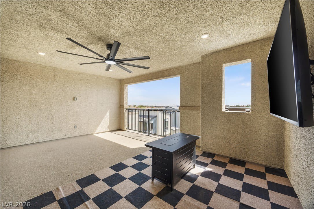 6118 Garden Oasis Street – photo 5