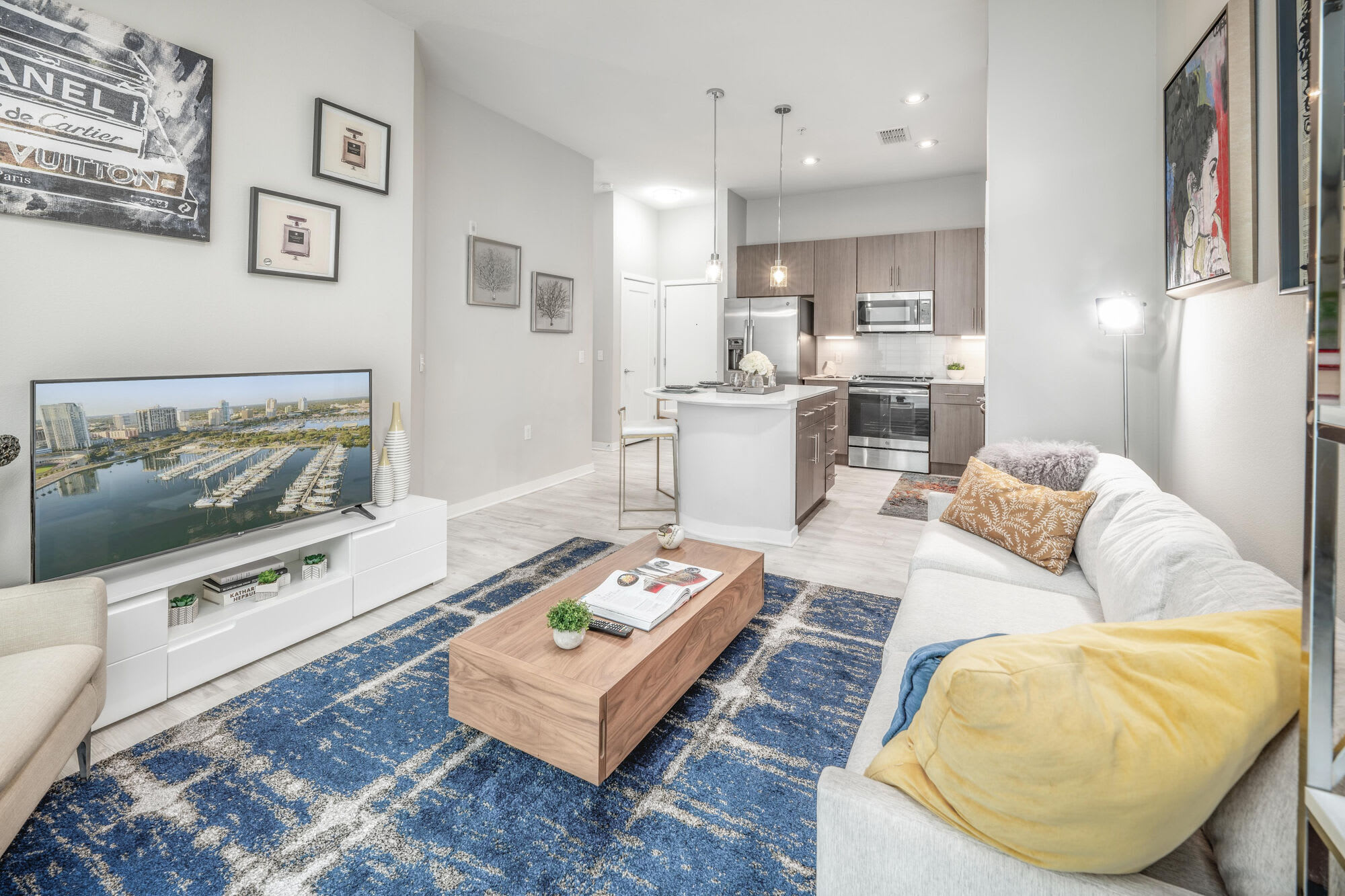 930 Central Flats – photo 4