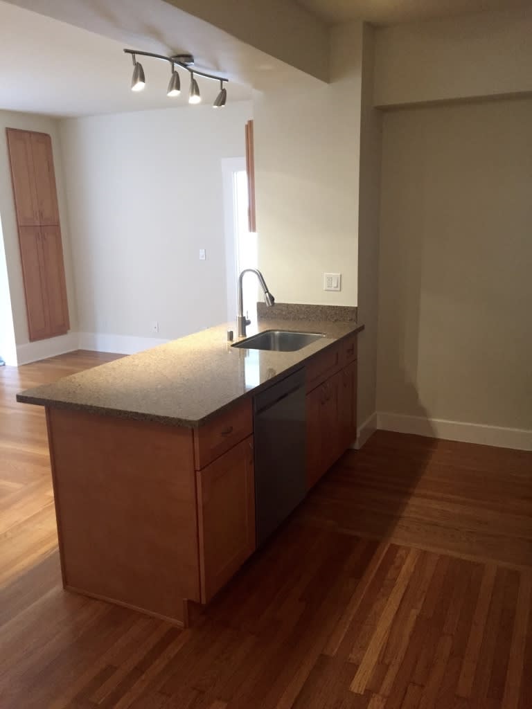 887 Bush Street – photo 2
