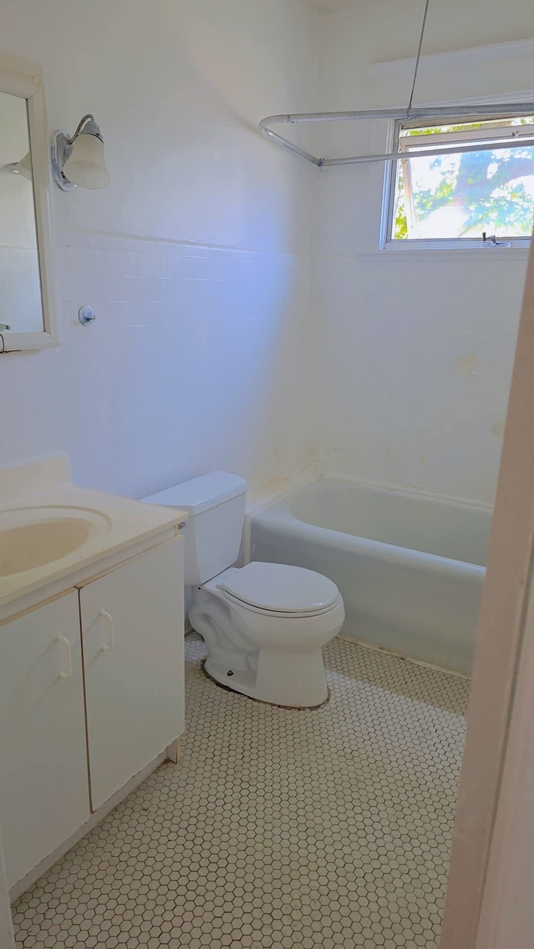 414 Douglas – photo 3