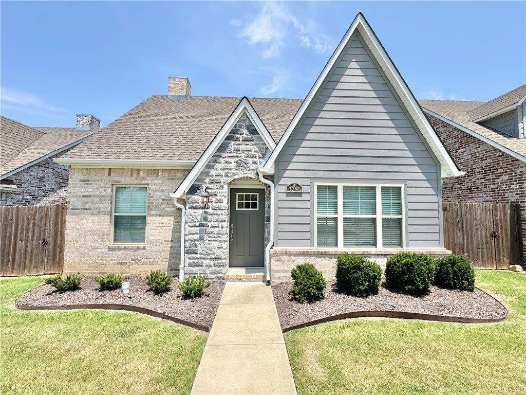3786 W Somerville Lane – photo 1