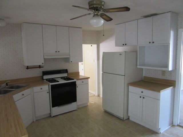 609 E N 22nd Street – photo 4