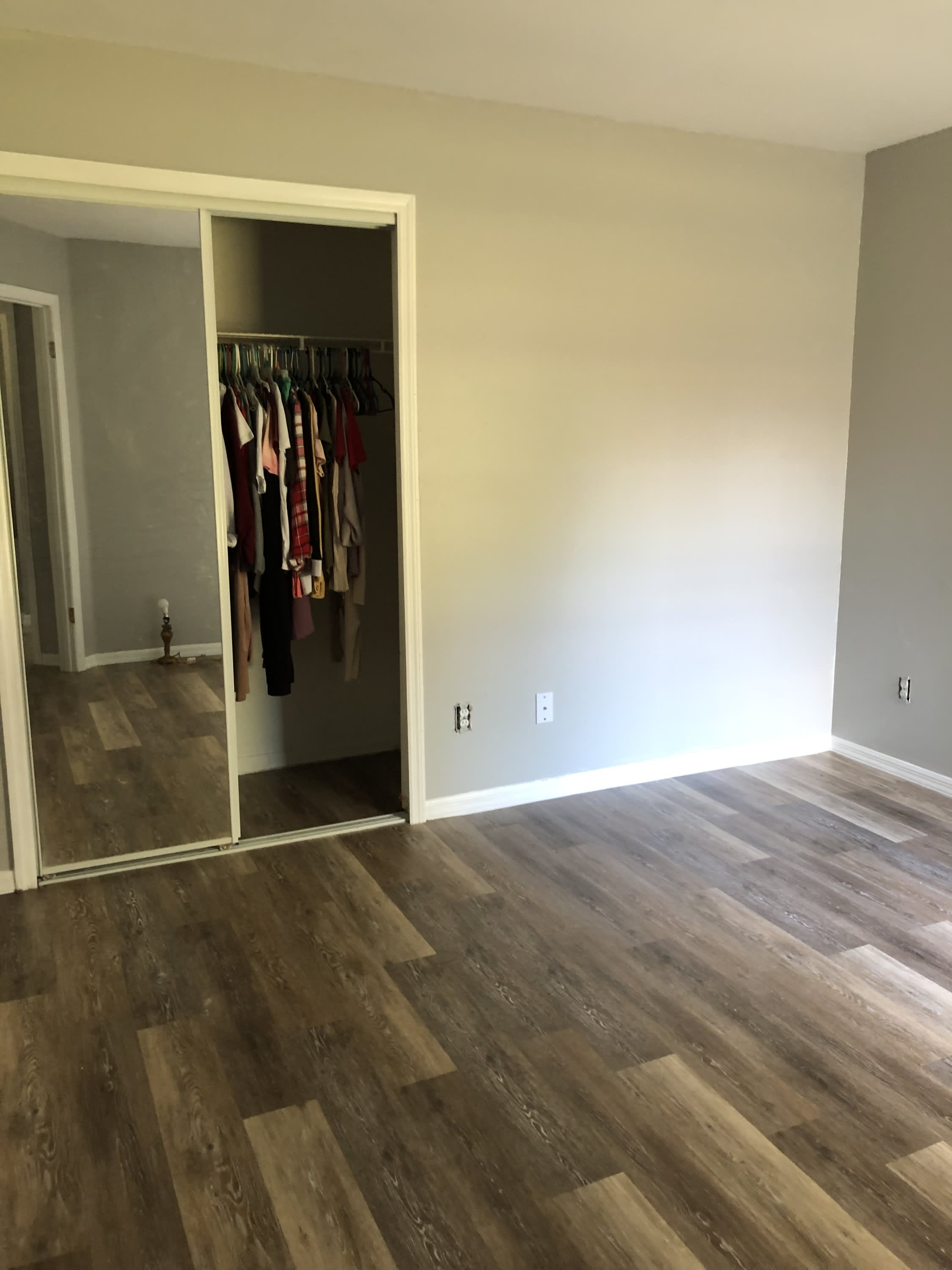 208 Tiffany Court – photo 4